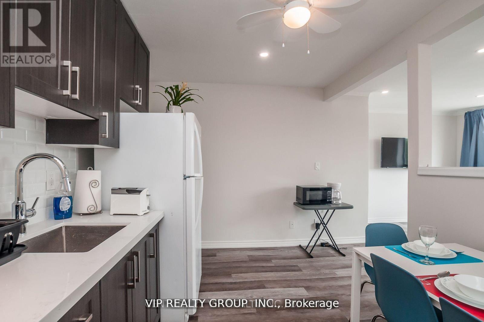 Unit 2 - 2626 Eglinton Avenue E, Toronto, Ontario  M1K 2S3 - Photo 4 - E12637492