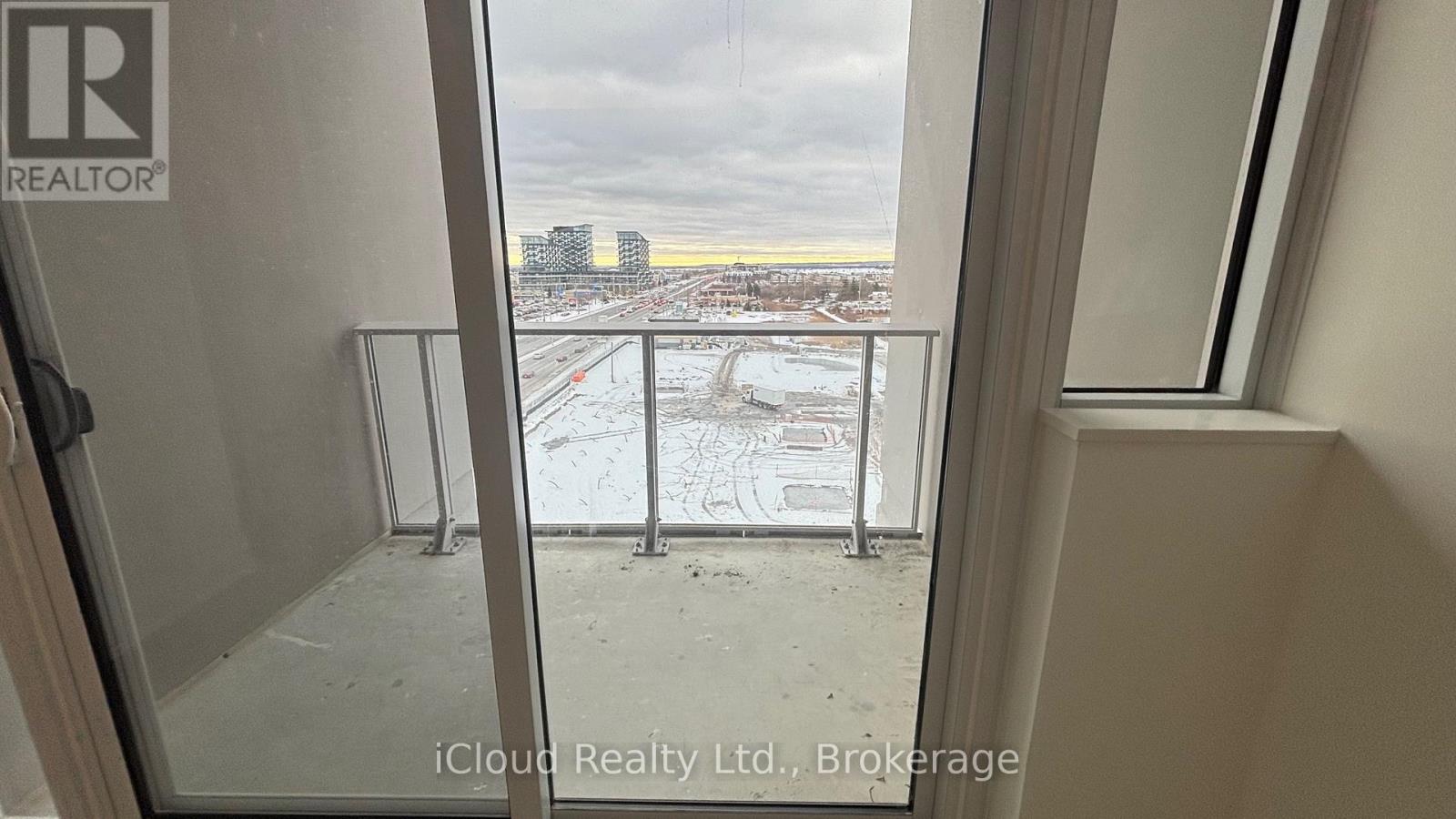 Ph114 - 412 Silver Maple Road, Oakville, Ontario  L6H 7X8 - Photo 30 - W12631678