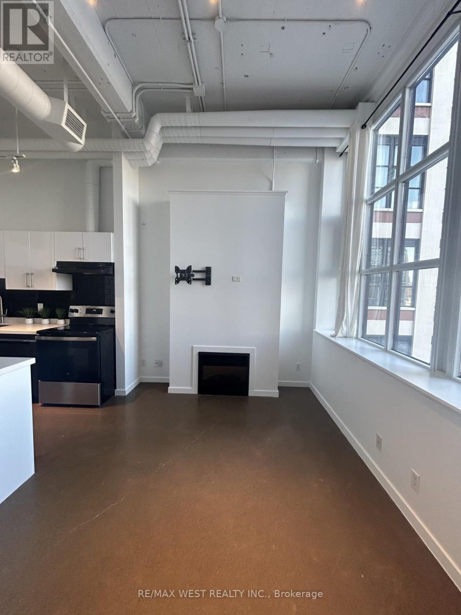 207 - 410 King Street W, Kitchener, Ontario N2G 1C3 - Photo 8 - X12635908