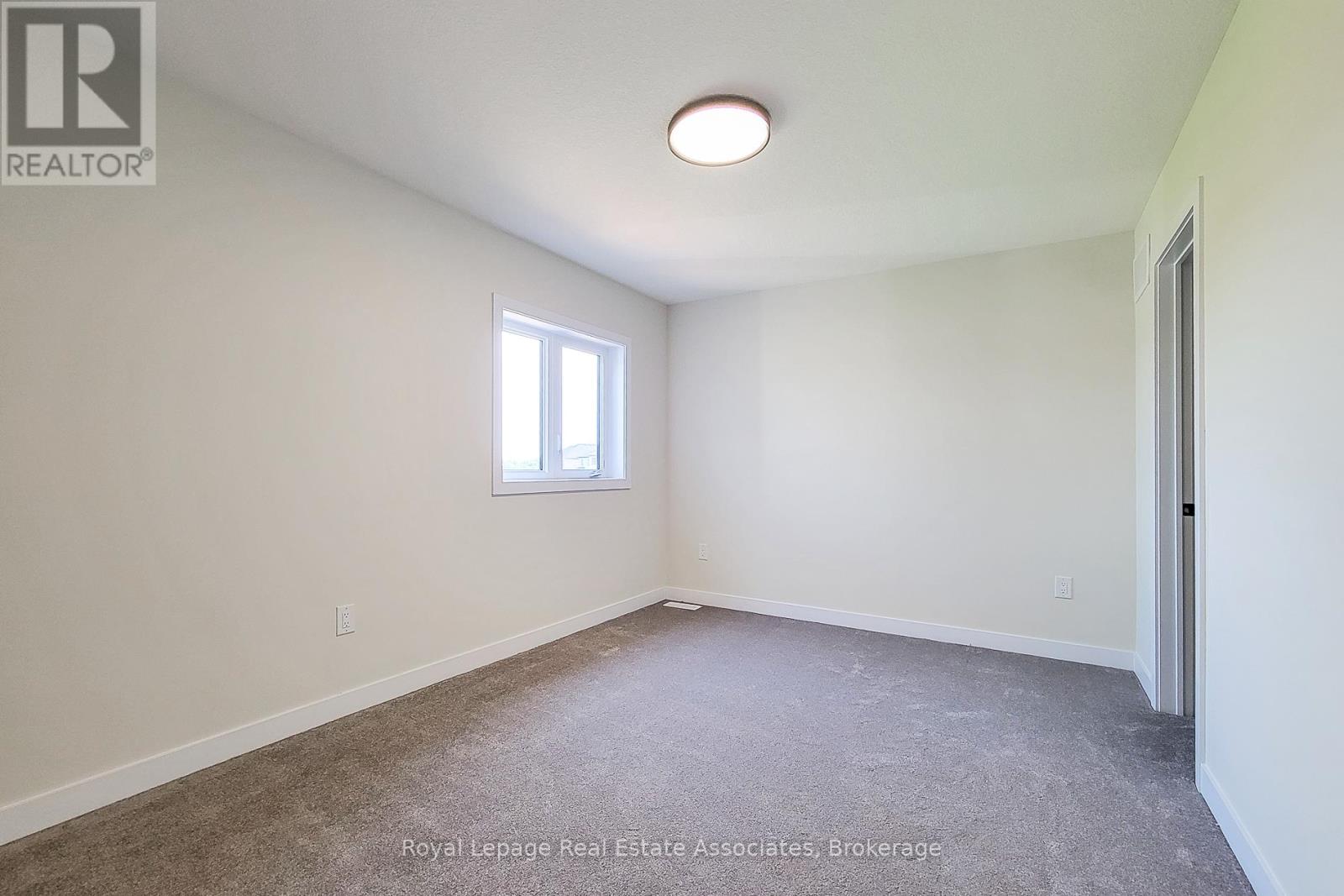 10 Castro Lane, Haldimand, Ontario  N3W 0G9 - Photo 34 - X12637454