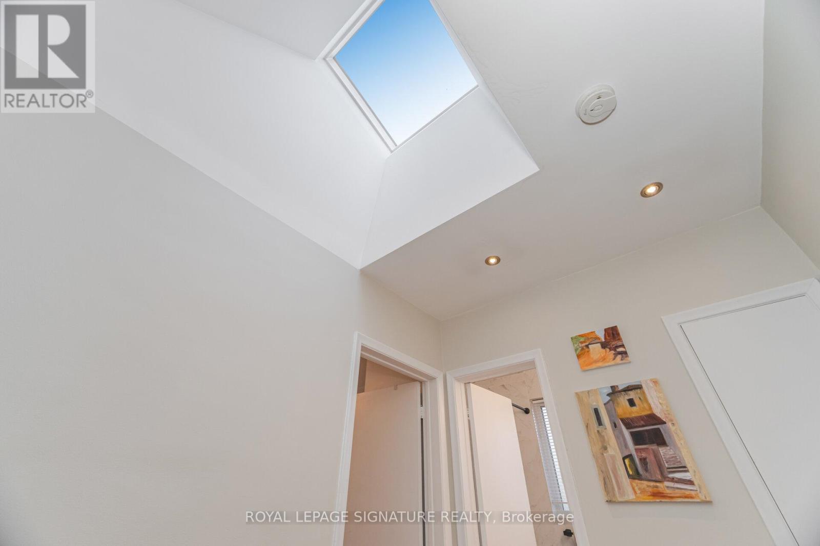 2259 Wiseman Court, Mississauga (Clarkson), Ontario  L5J 1P4 - Photo 19 - W12637460