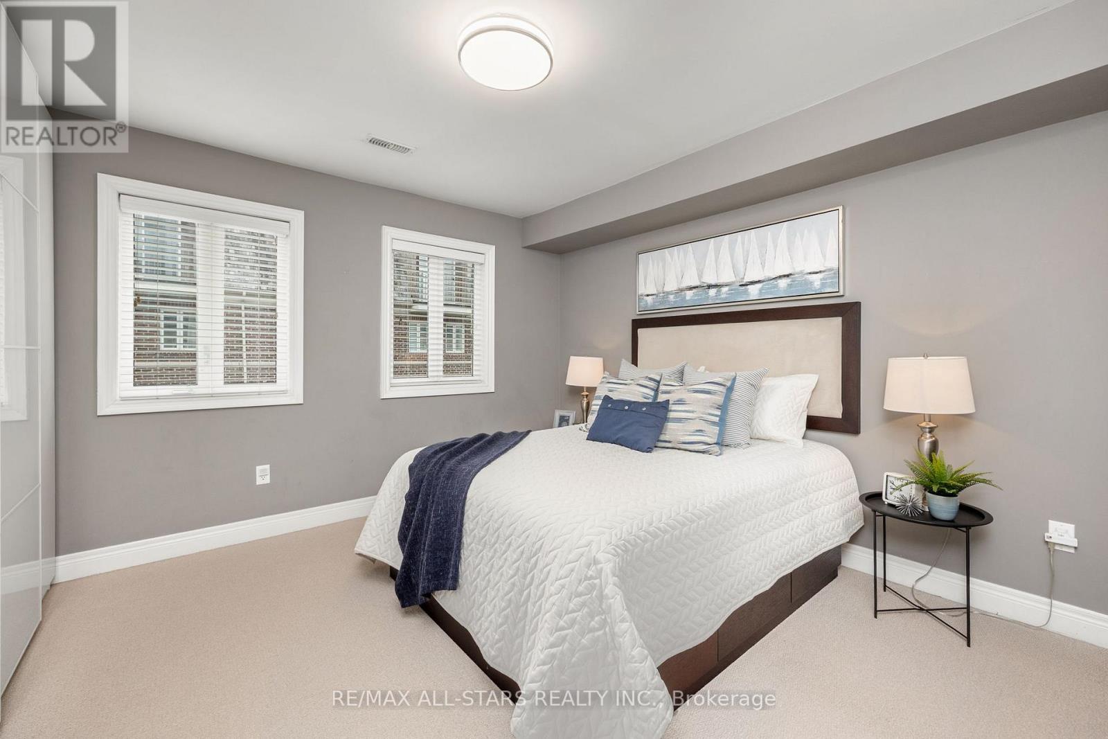 114 Six Point Road, Toronto, Ontario  M8Z 0A1 - Photo 19 - W12637476