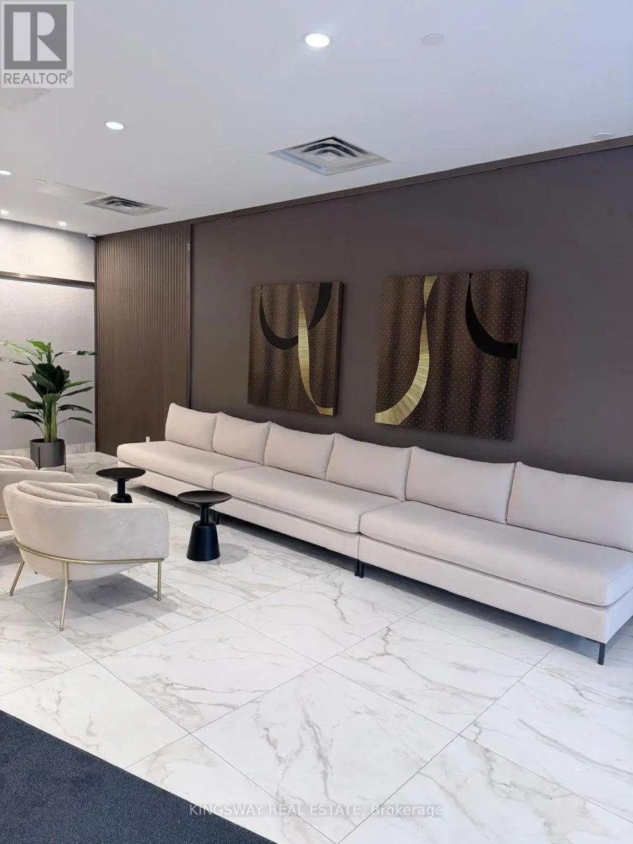 515 - 490 Gordon Krantz Avenue, Milton, Ontario  L9T 2X5 - Photo 2 - W12637490