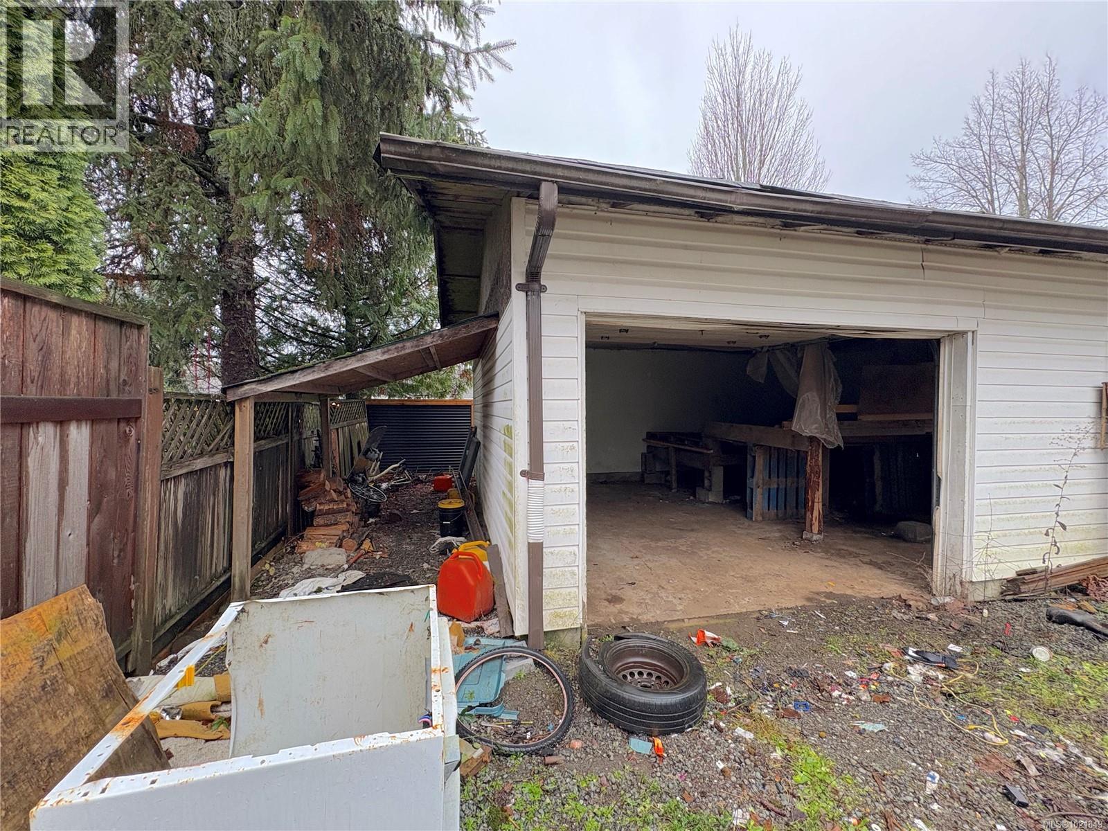 1175 Willemar Ave, Courtenay, British Columbia  V9N 3N1 - Photo 14 - 1021849