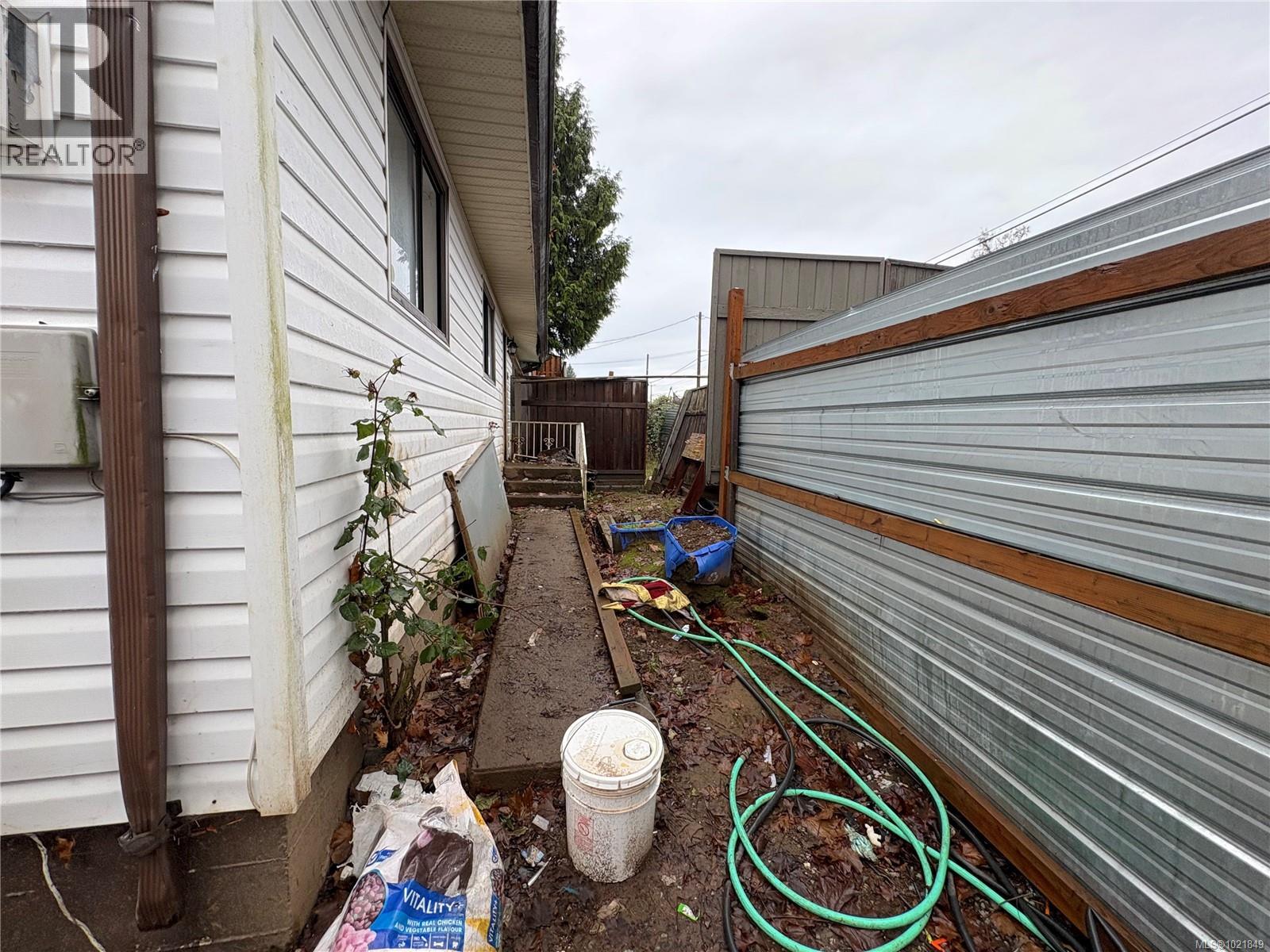 1175 Willemar Ave, Courtenay, British Columbia  V9N 3N1 - Photo 16 - 1021849