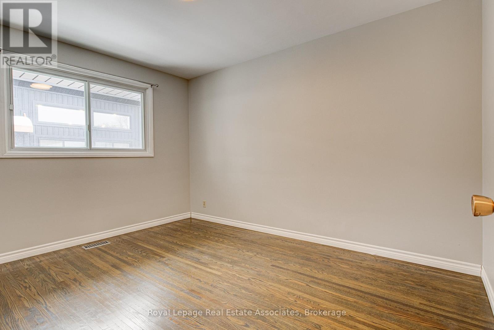 1 - 45 Bond Street, Kitchener, Ontario  N2H 4S4 - Photo 19 - X12637468