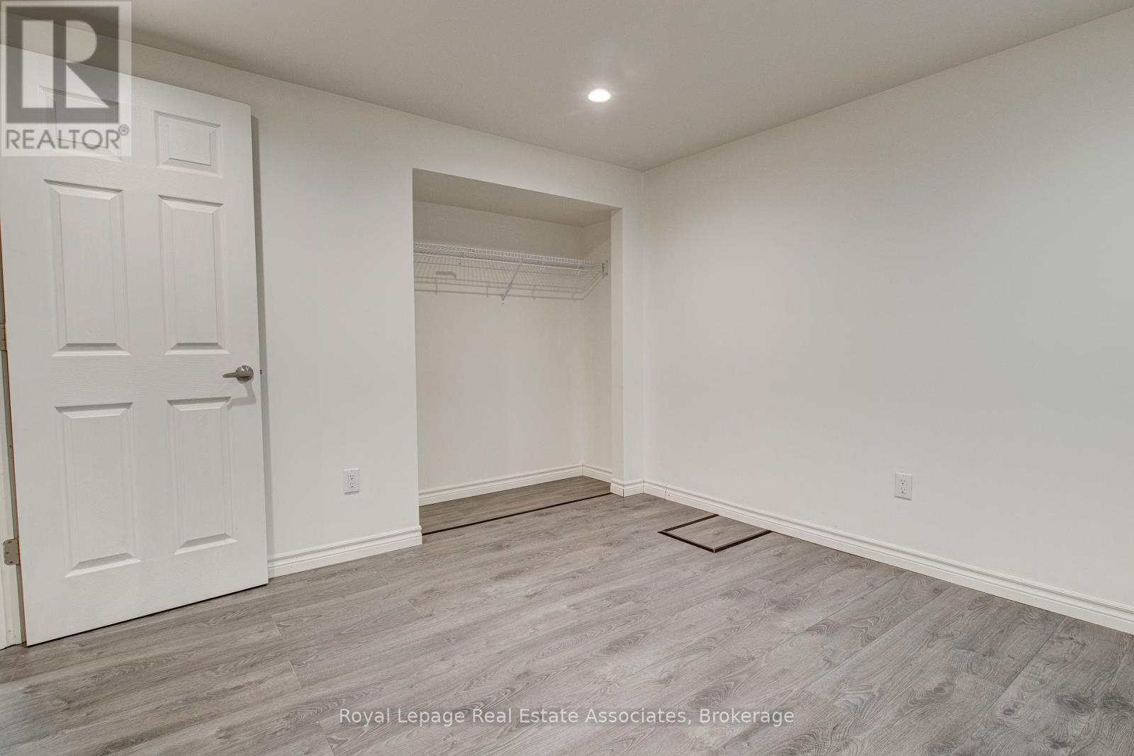 2 - 45 Bond Street, Kitchener, Ontario  N2H 4S4 - Photo 14 - X12637470