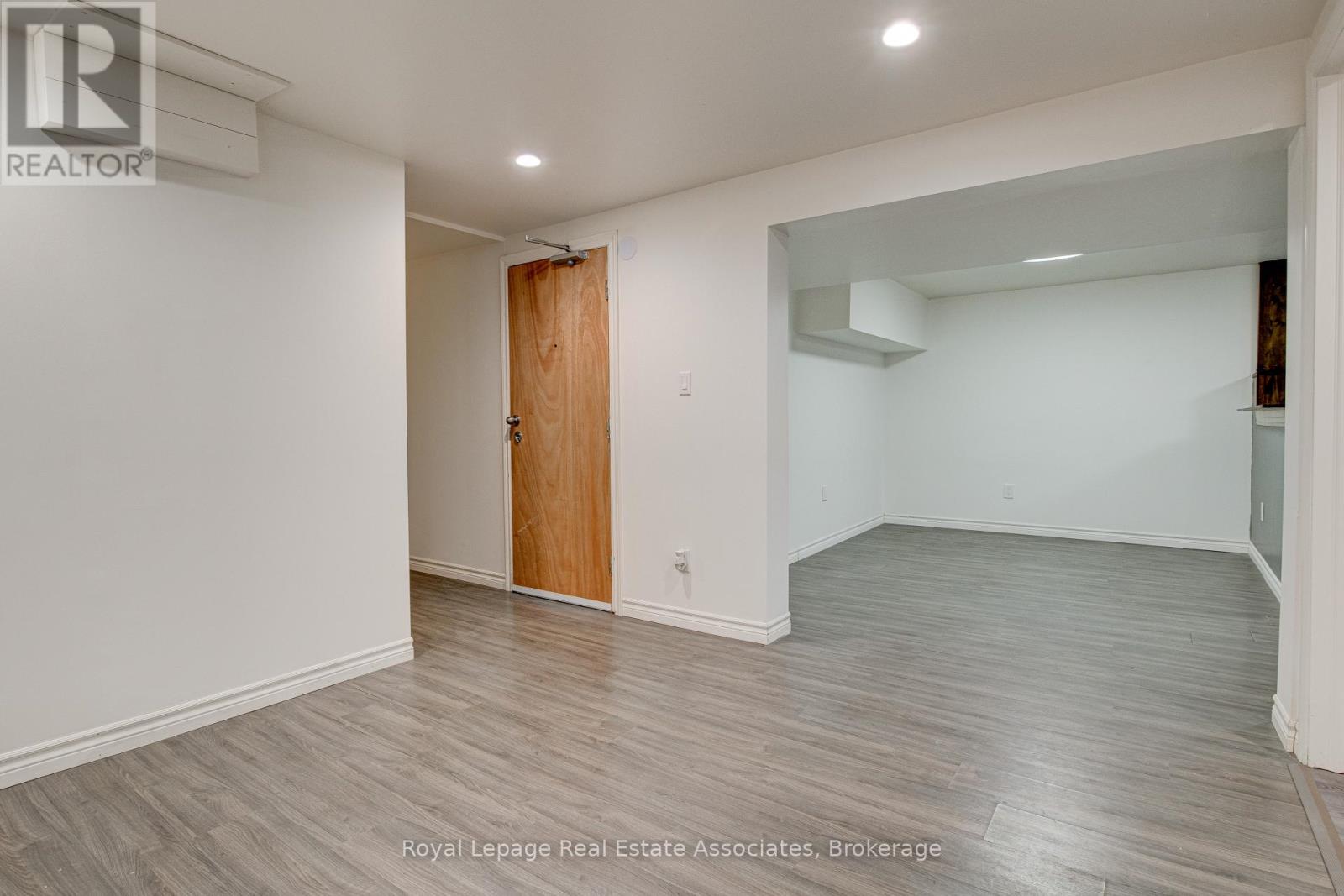 2 - 45 Bond Street, Kitchener, Ontario  N2H 4S4 - Photo 18 - X12637470