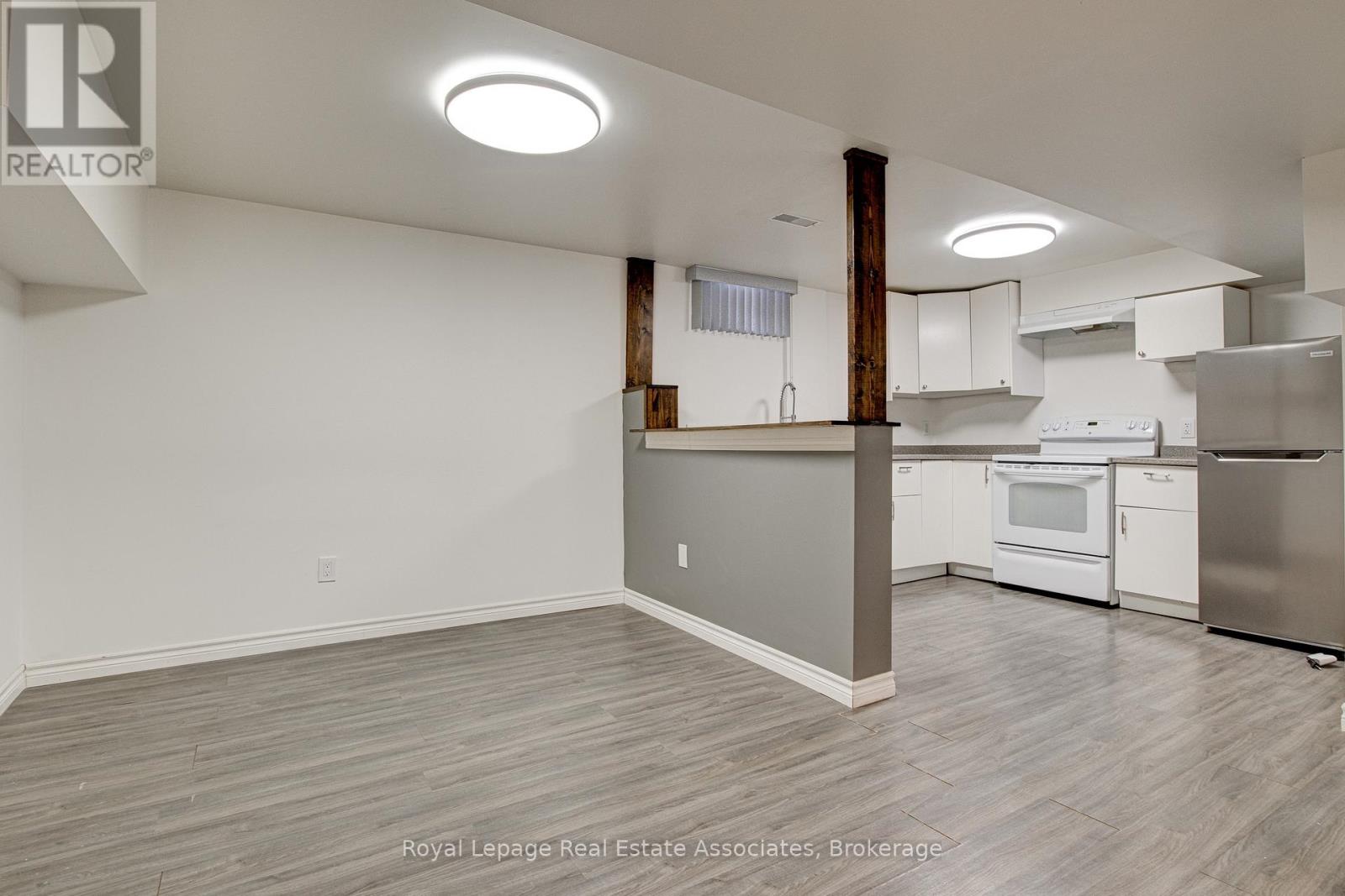 2 - 45 Bond Street, Kitchener, Ontario  N2H 4S4 - Photo 5 - X12637470