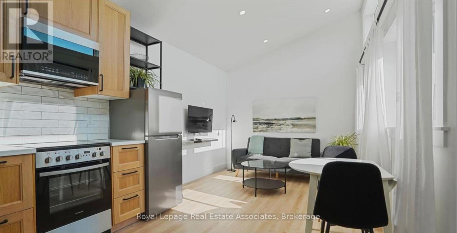 3 - 45 BOND STREET, Kitchener, Ontario