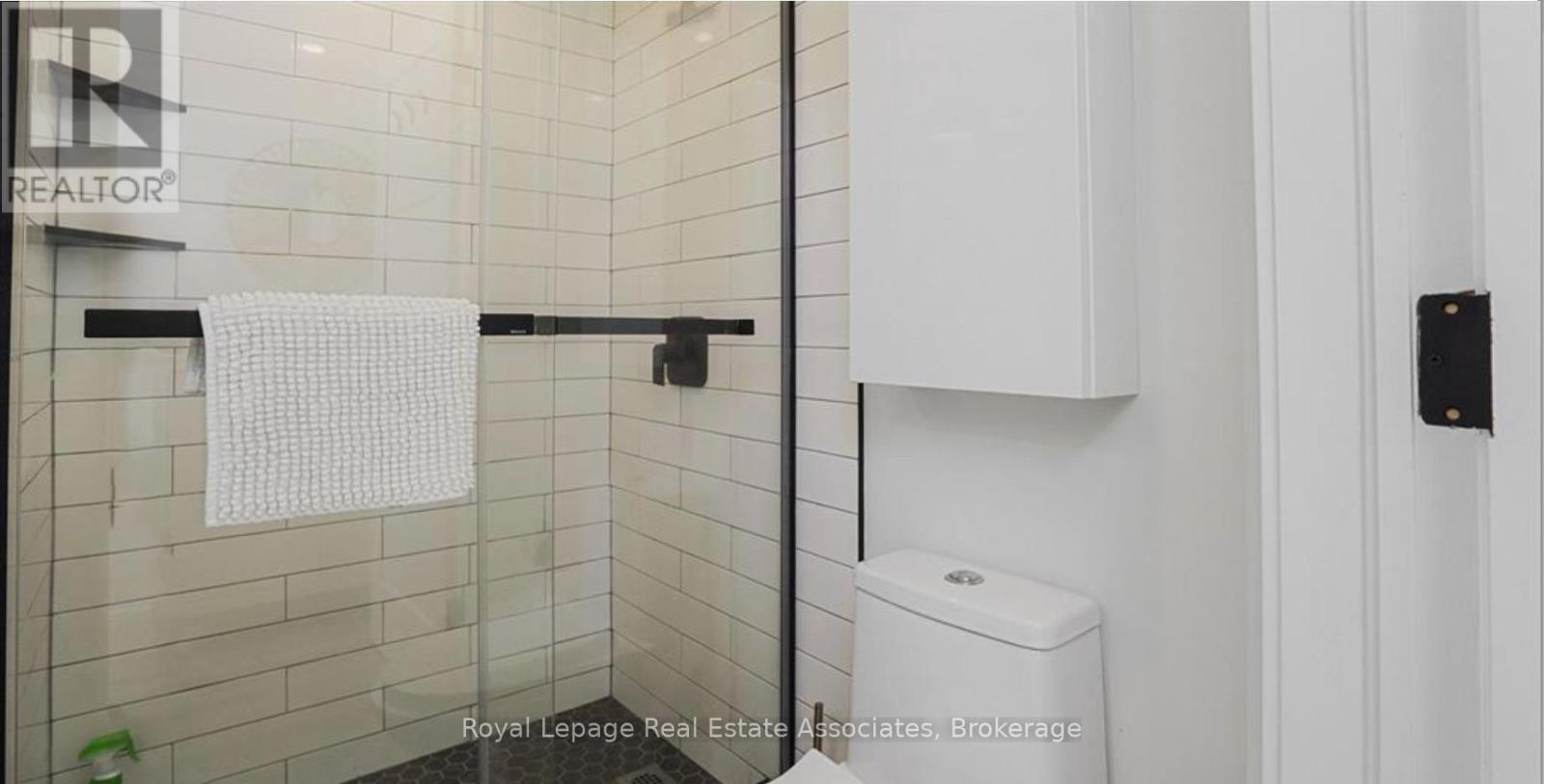 3 - 45 Bond Street, Kitchener, Ontario  N2H 4S4 - Photo 11 - X12637472