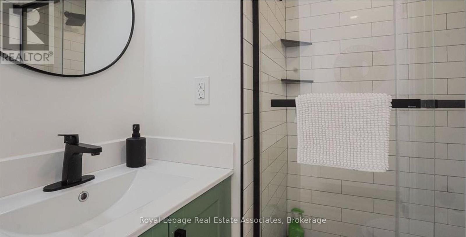 3 - 45 Bond Street, Kitchener, Ontario  N2H 4S4 - Photo 12 - X12637472