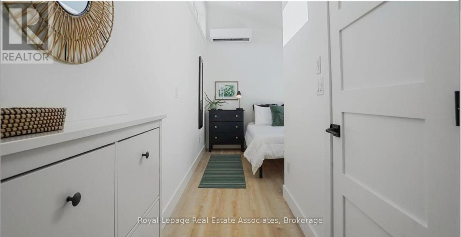 3 - 45 Bond Street, Kitchener, Ontario  N2H 4S4 - Photo 8 - X12637472