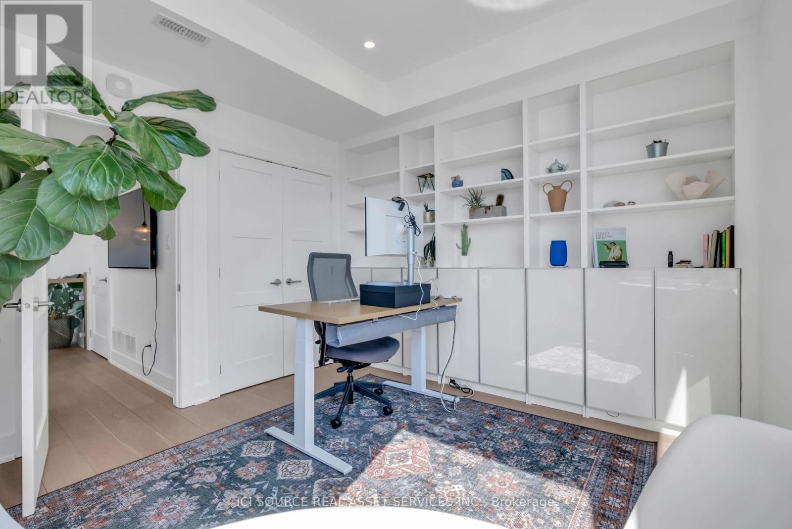 103 Armstrong Street, Ottawa, Ontario  K1Y 2V6 - Photo 12 - X12637474