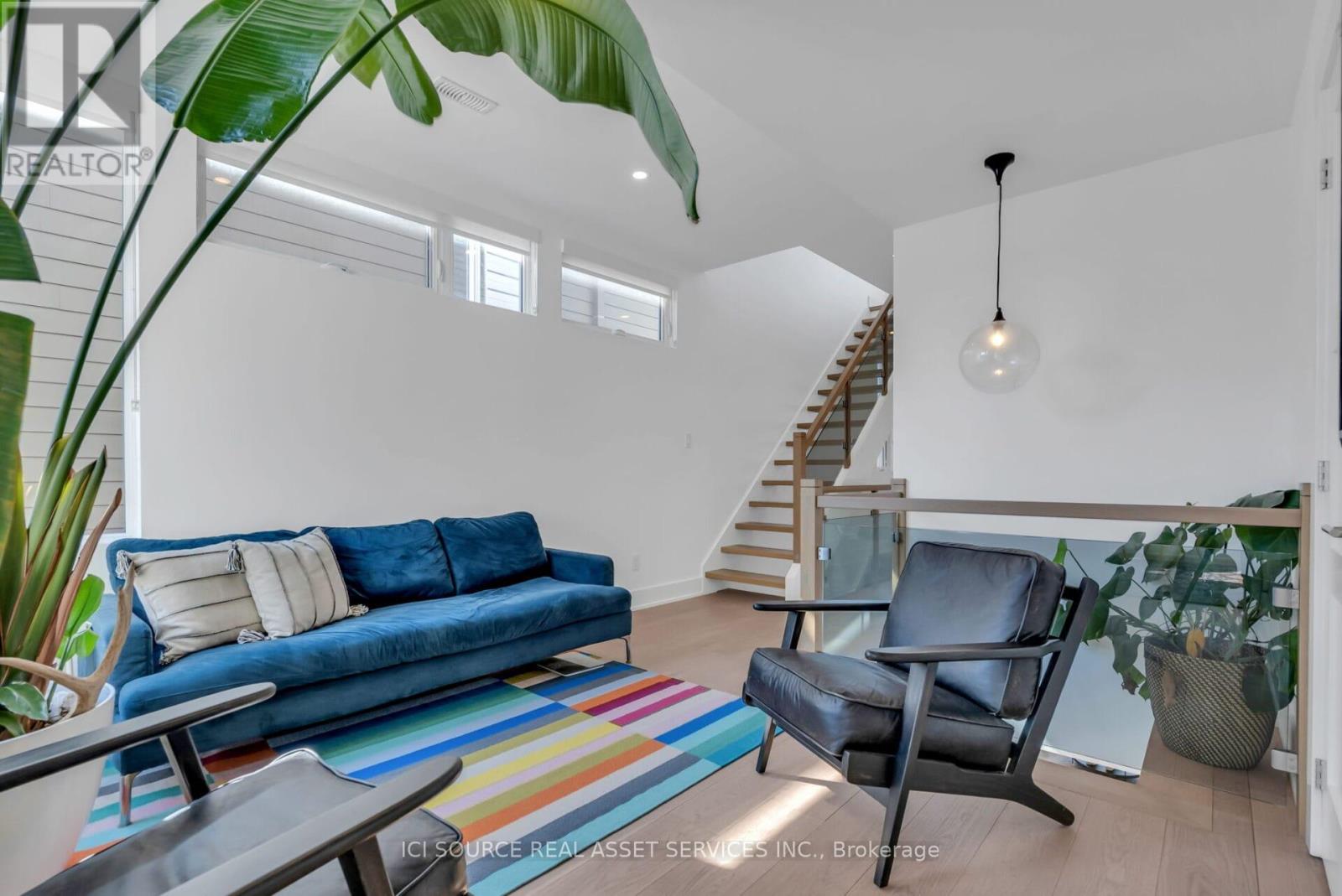 103 Armstrong Street, Ottawa, Ontario  K1Y 2V6 - Photo 13 - X12637474