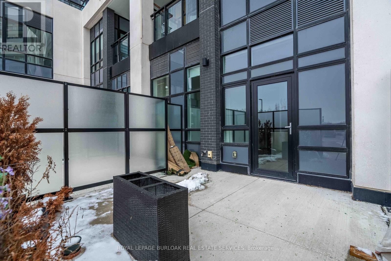 107 - 405 Dundas Street W, Oakville, Ontario  L6M 5P9 - Photo 16 - W12637300