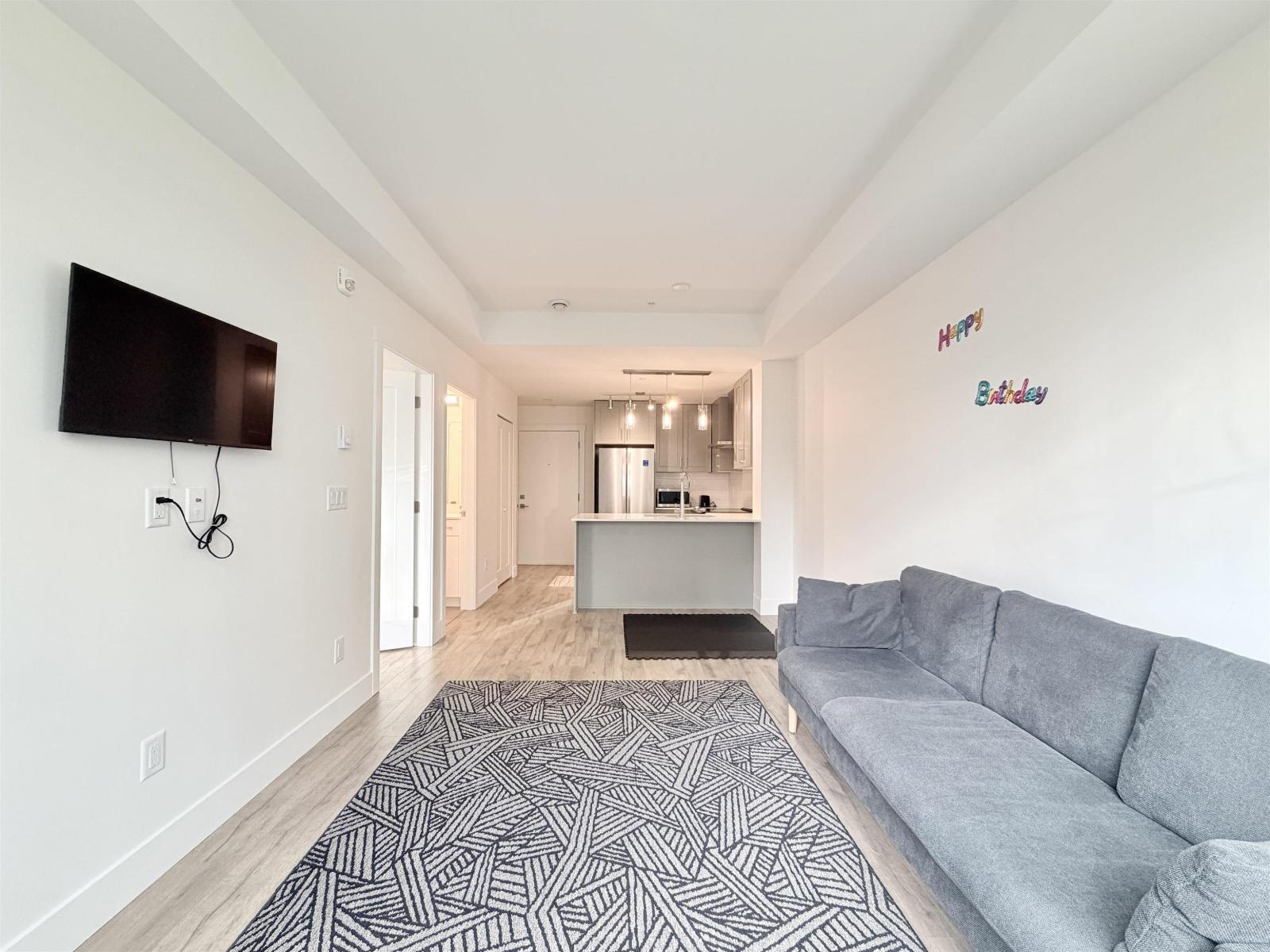 6338 King George Boulevard, Surrey, British Columbia  V3X 1E9 - Photo 5 - R3072836