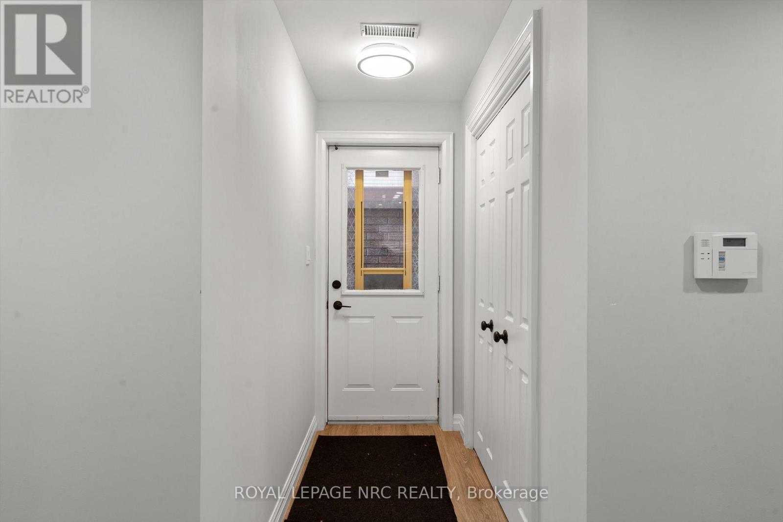 37 West Farmington Drive, St. Catharines, Ontario  L2S 3S3 - Photo 29 - X12486801