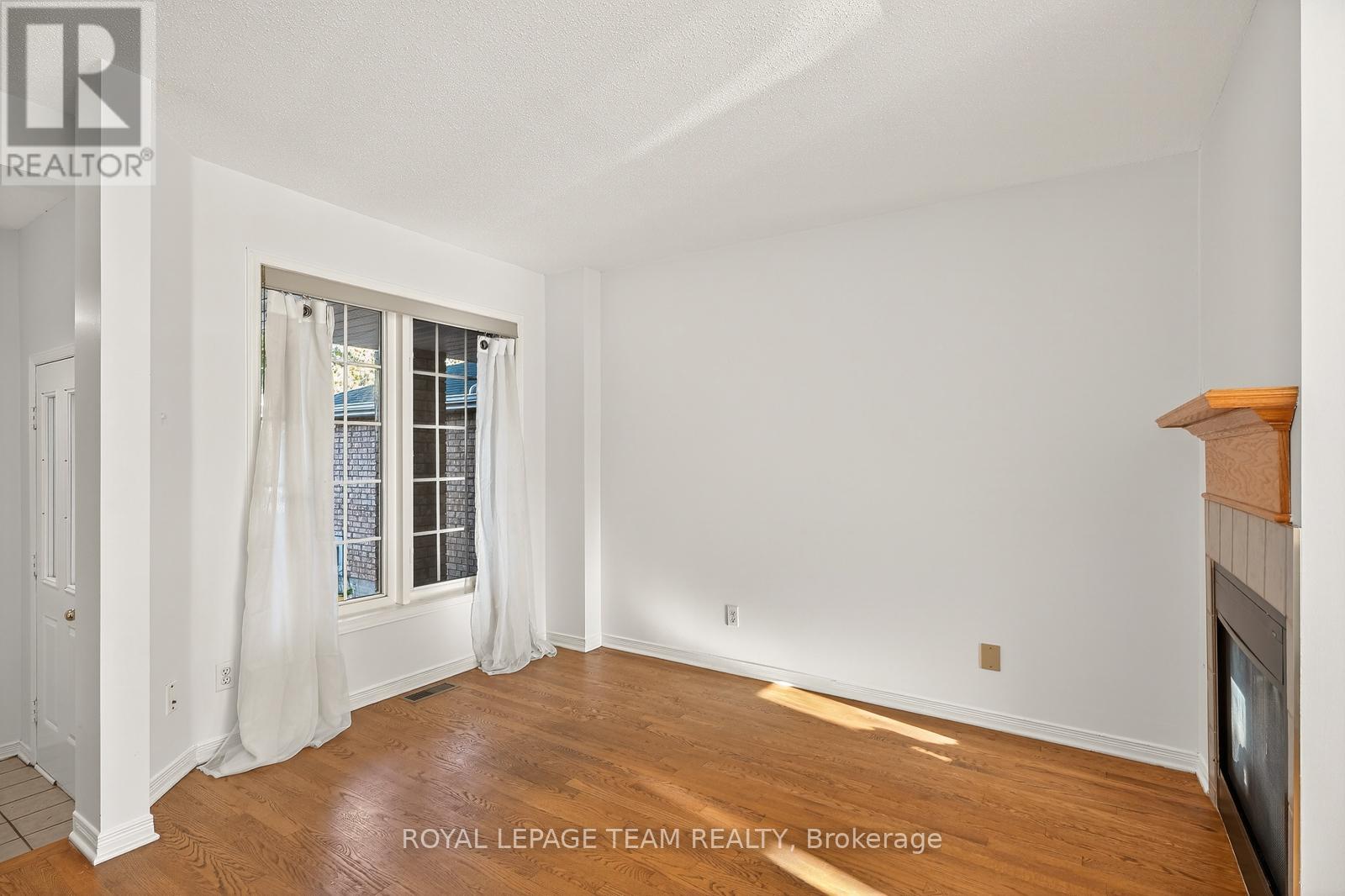 1431 Lynx Crescent, Ottawa, Ontario  K4A 3Z1 - Photo 4 - X12637550