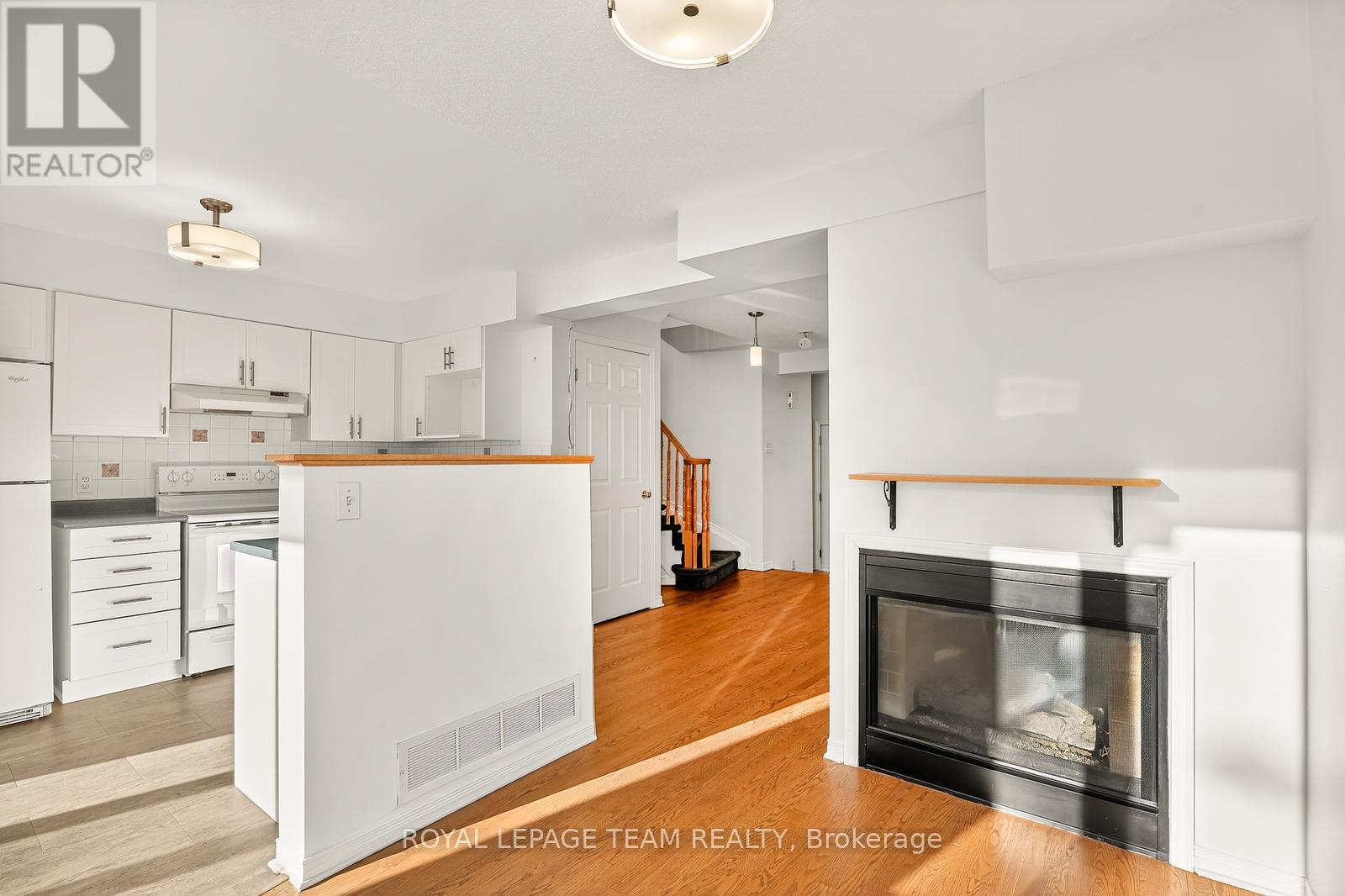 1431 Lynx Crescent, Ottawa, Ontario  K4A 3Z1 - Photo 5 - X12637550