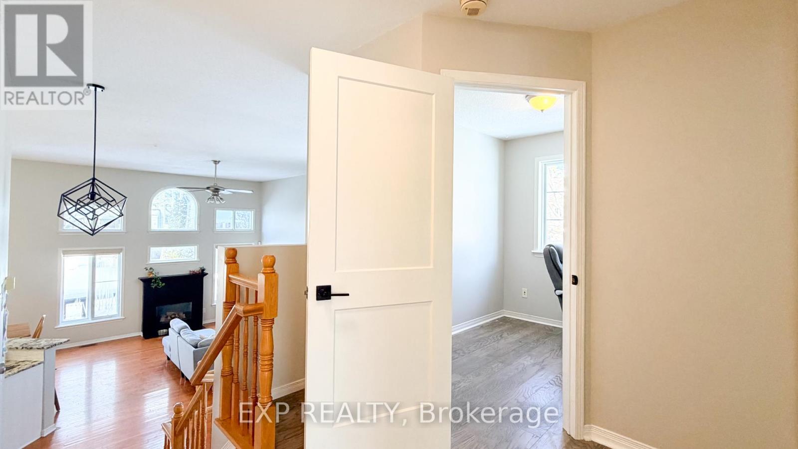 101 Macassa Circle, Ottawa, Ontario  K2T 1J9 - Photo 19 - X12637552