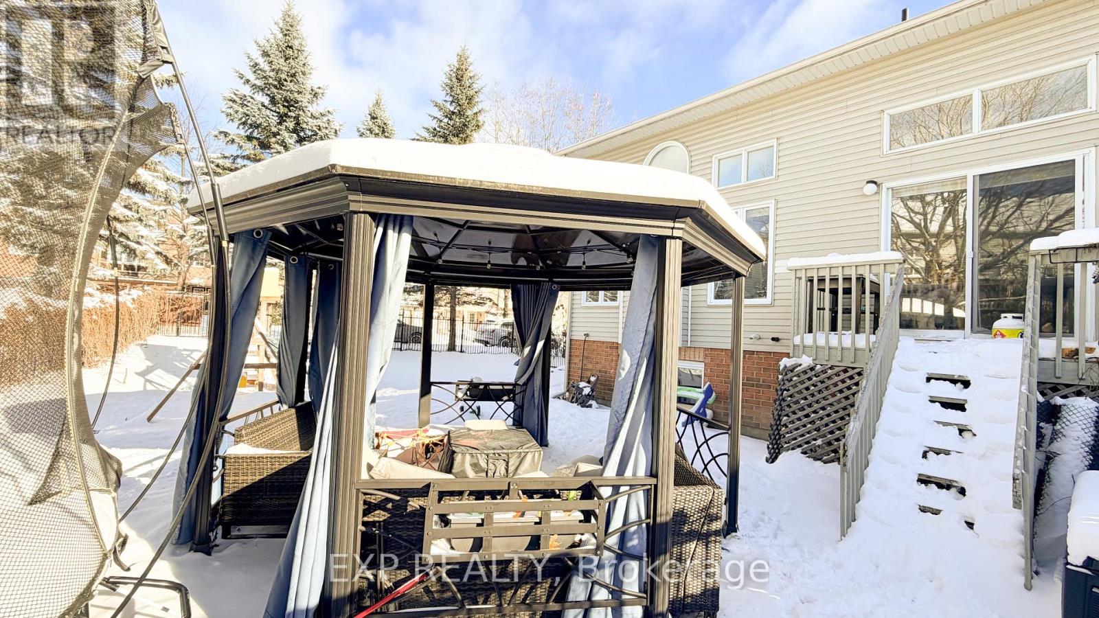 101 Macassa Circle, Ottawa, Ontario  K2T 1J9 - Photo 44 - X12637552