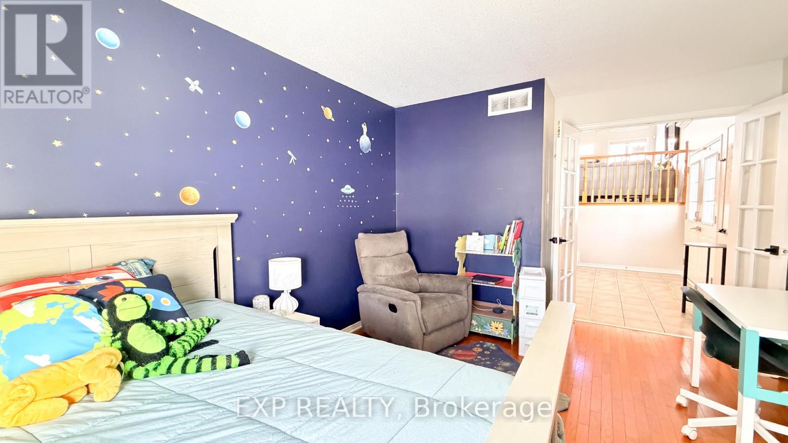 101 Macassa Circle, Ottawa, Ontario  K2T 1J9 - Photo 7 - X12637552