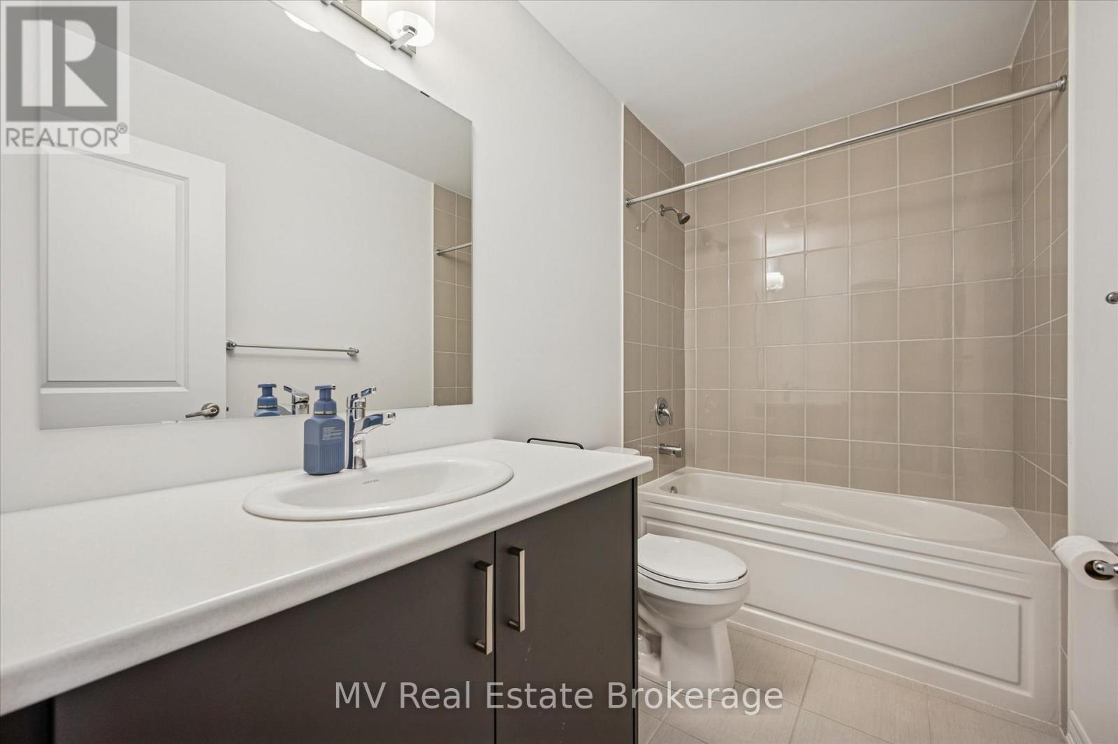 18 Gauley Drive, Centre Wellington, Ontario  N1M 0K4 - Photo 15 - X12637512