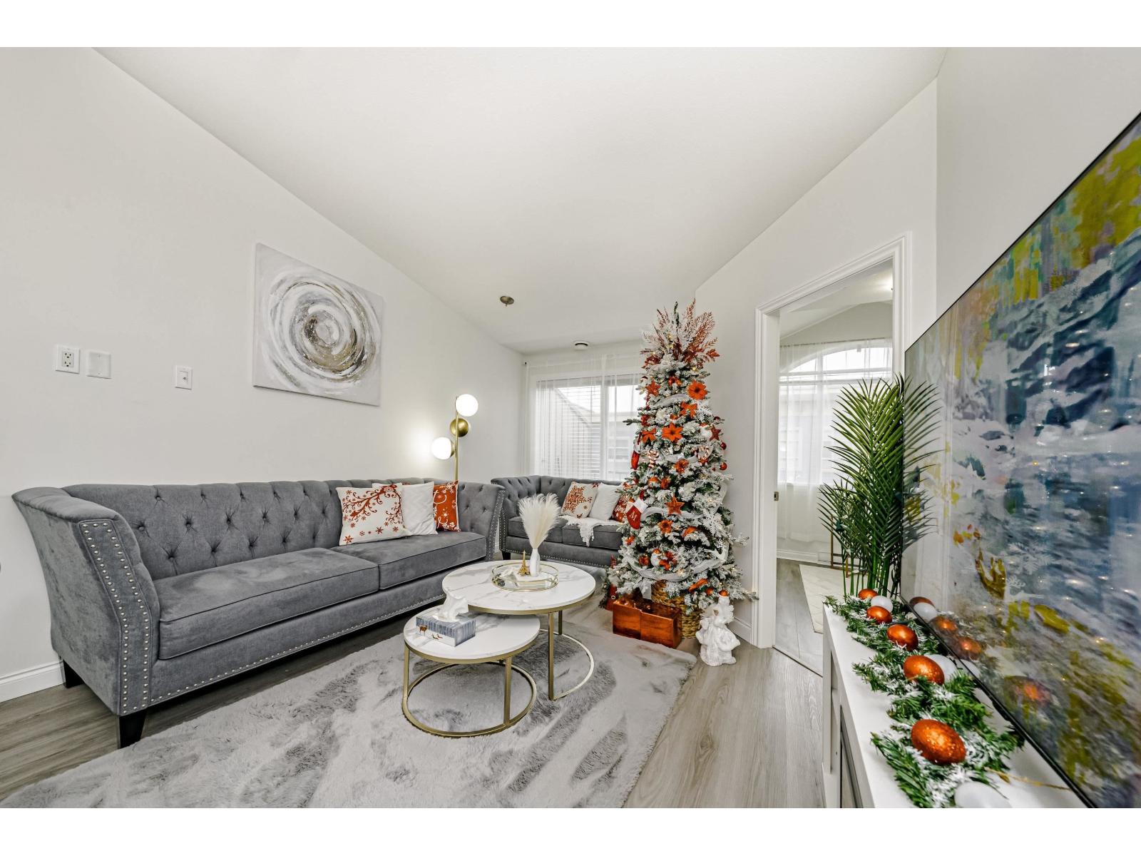 409 19939 55a Avenue Avenue, Langley, British Columbia  V3A 3X4 - Photo 1 - R3073972