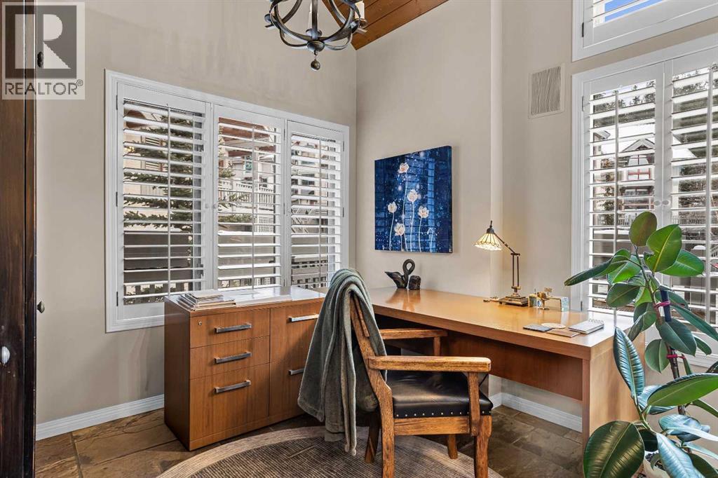 12 Antelope Lane, Banff, Alberta  T1L 1G1 - Photo 16 - A2274758