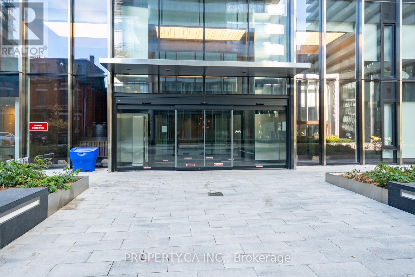 1705 - 55 Charles Street E, Toronto, Ontario  M4Y 0J1 - Photo 14 - C12637496