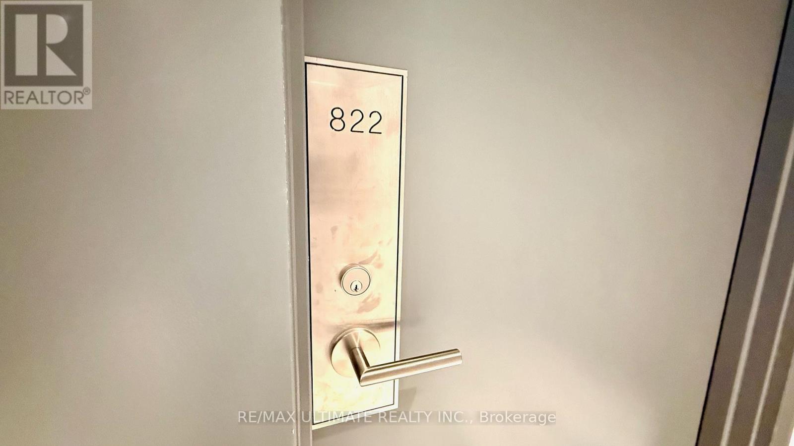 822 - 5858 Yonge Street, Toronto, Ontario  M2M 3T3 - Photo 2 - C12637538