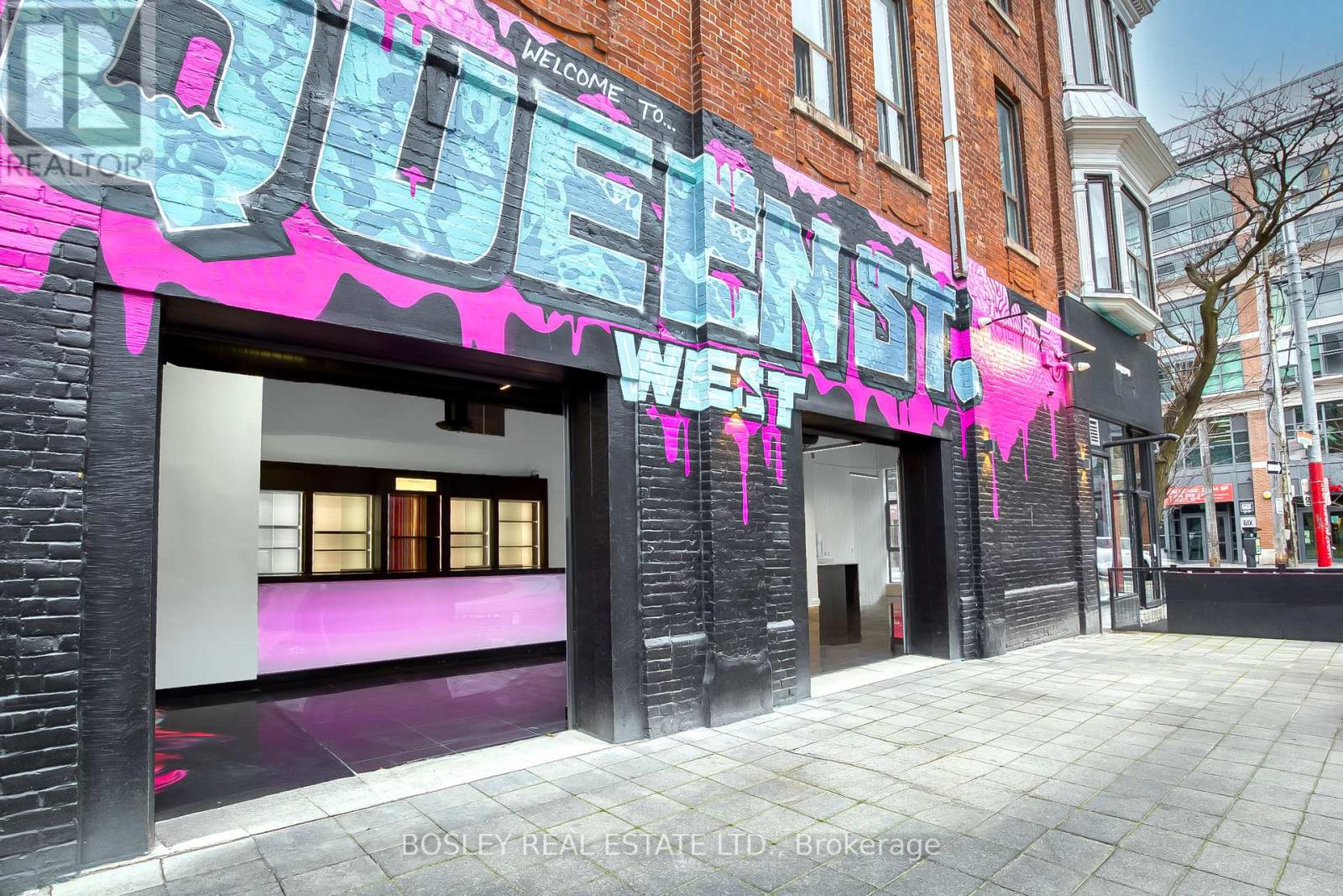 Entire Main Floor - 1184 Queen Street W, Toronto, Ontario  M6J 1J5 - Photo 22 - C12637542