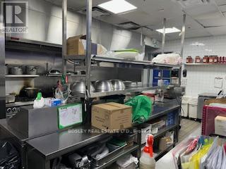 Entire Main Floor - 1184 Queen Street W, Toronto, Ontario  M6J 1J5 - Photo 28 - C12637542