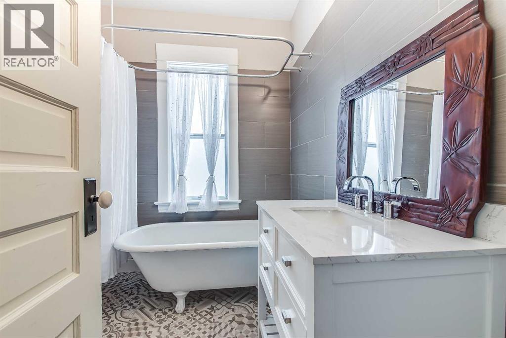 1003 Dominion Street Se, Medicine Hat, Alberta T1A 1A1 - Photo 19 - A2274765