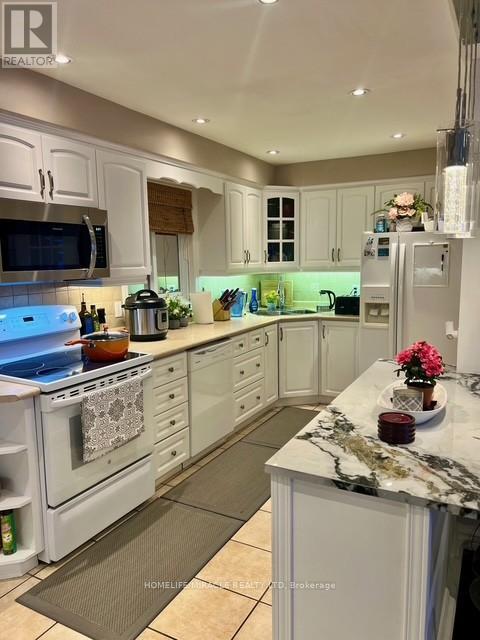 82 Ready Court, Brampton, Ontario  L6Y 4T4 - Photo 49 - W12637534