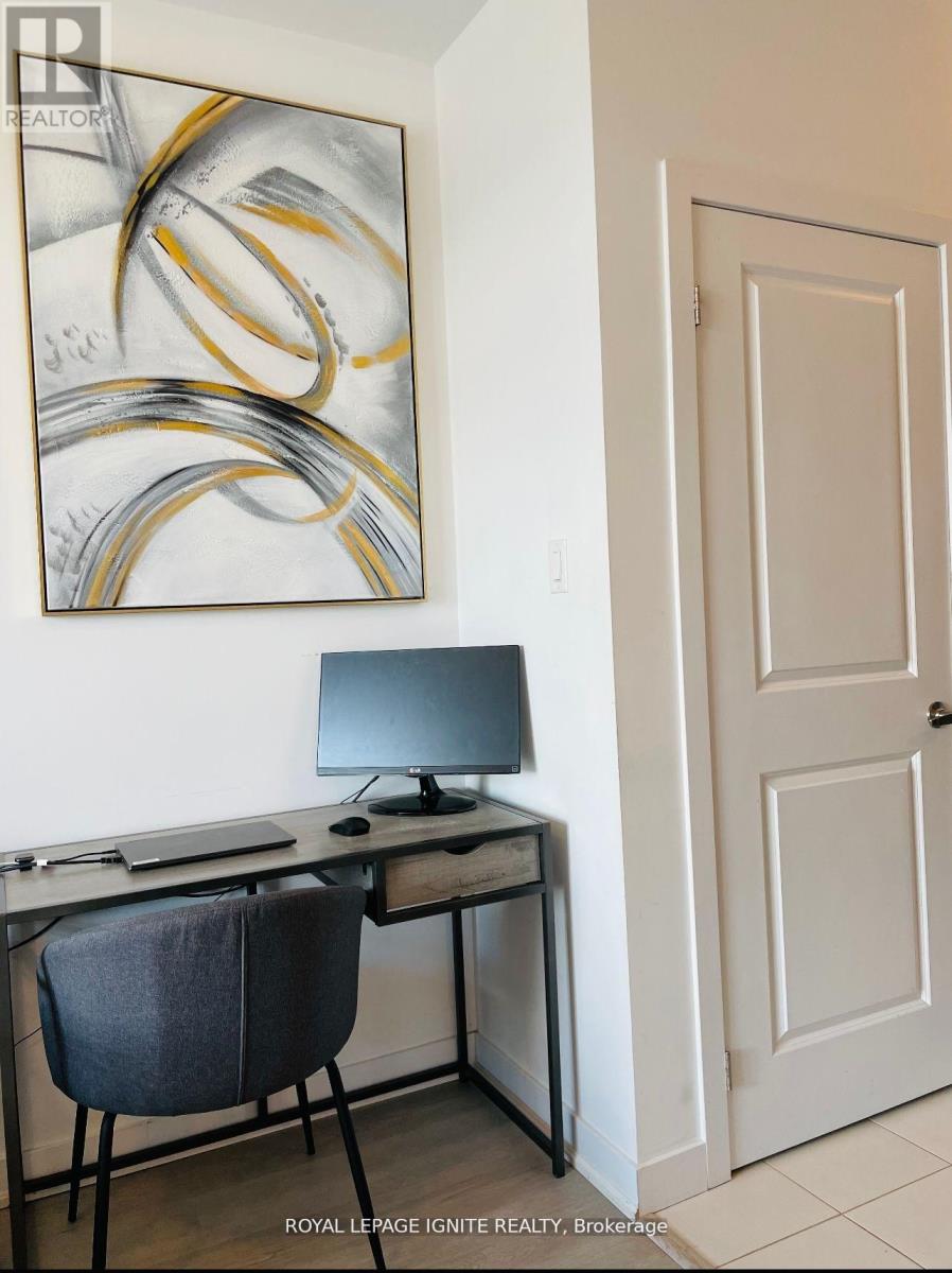 614 - 101 Shoreview Place, Hamilton, Ontario  L8E 0K2 - Photo 6 - X12637508