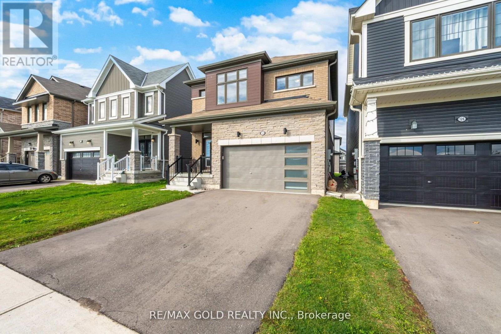 128 Whithorn Crescent, Haldimand, Ontario  N3W 0G4 - Photo 2 - X12637520