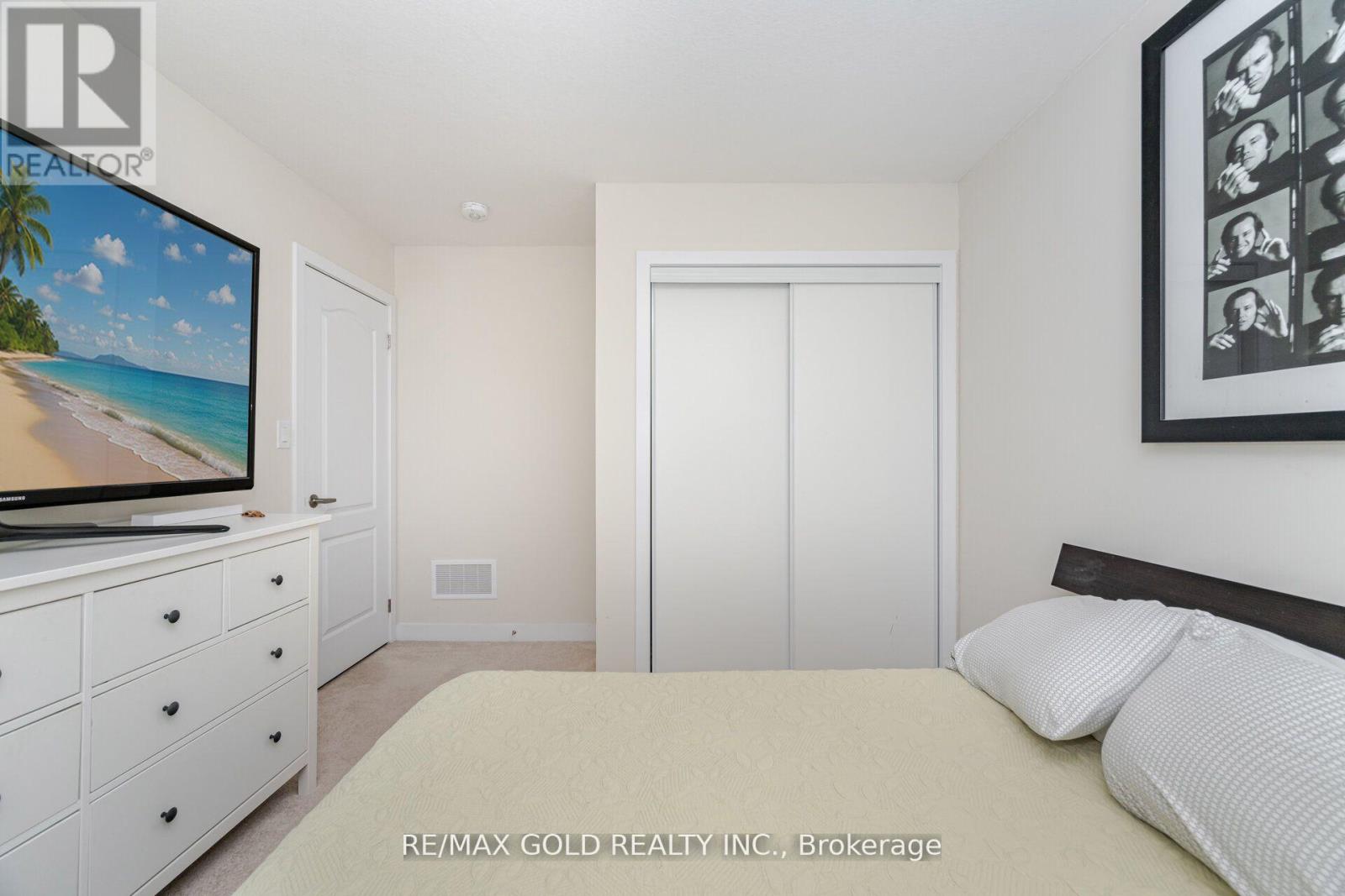 128 Whithorn Crescent, Haldimand, Ontario  N3W 0G4 - Photo 21 - X12637520