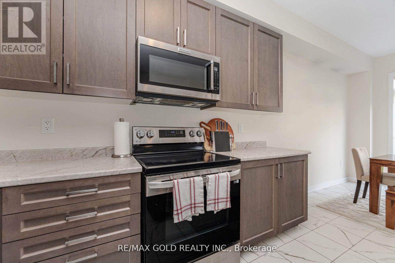 128 Whithorn Crescent, Haldimand, Ontario  N3W 0G4 - Photo 7 - X12637520