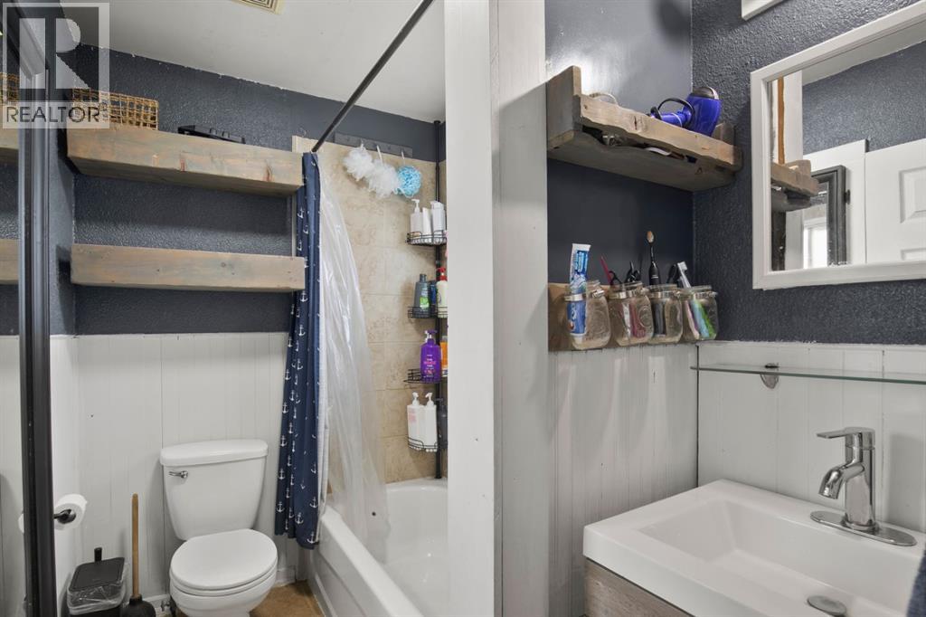 2027 19 Avenue, Bowden, Alberta T0M 0K0 - Photo 15 - A2268315