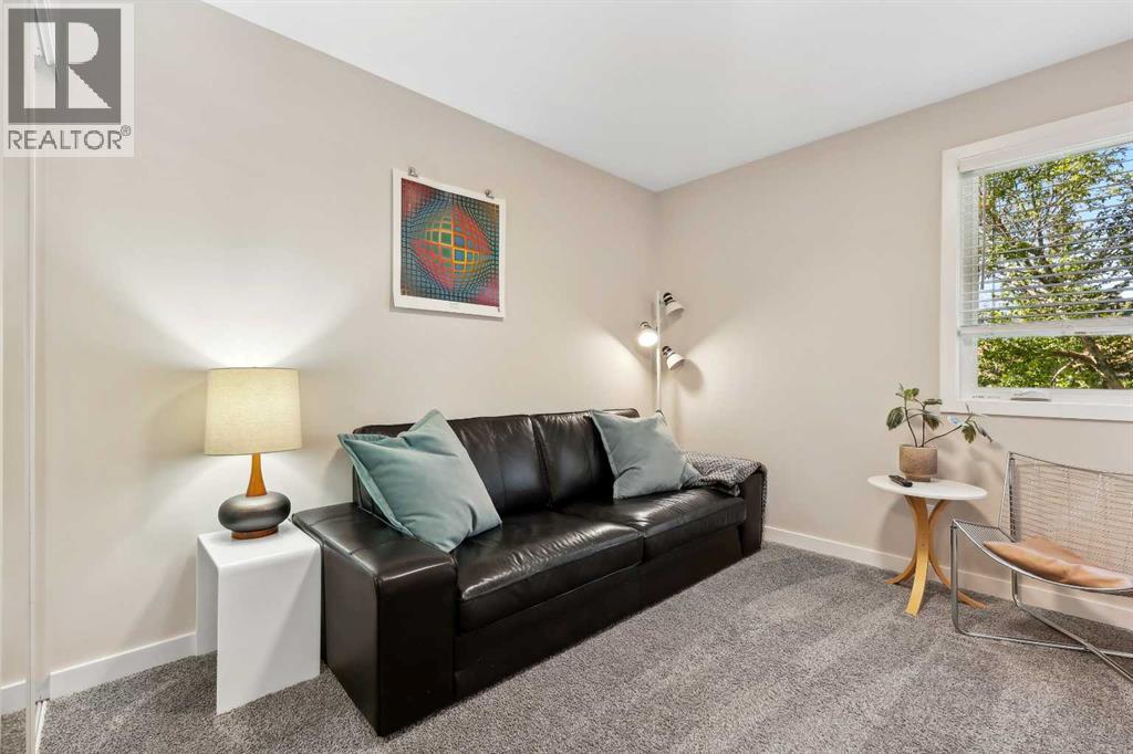 109 Coachway Lane Sw, Calgary, Alberta  T3H 2V9 - Photo 32 - A2275249