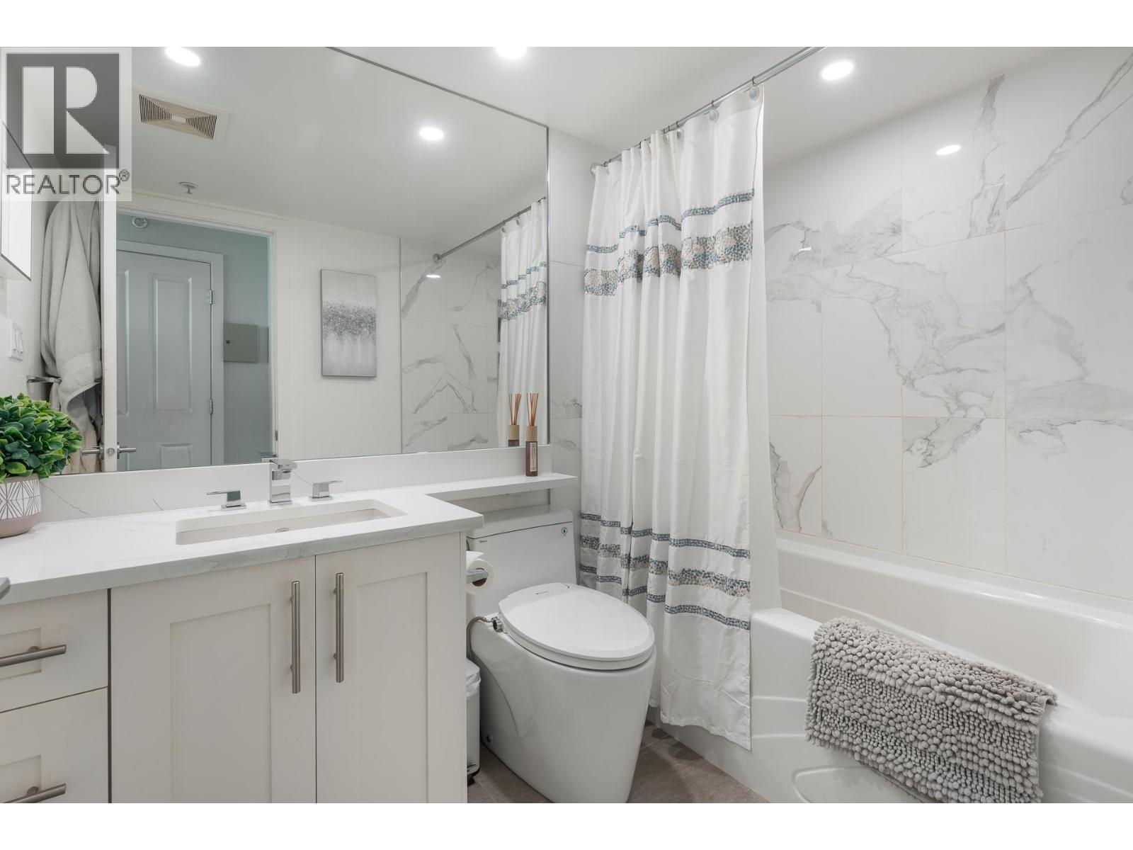 905 6659 Southoaks Crescent, Burnaby, British Columbia  V5E 4M9 - Photo 11 - R3074176