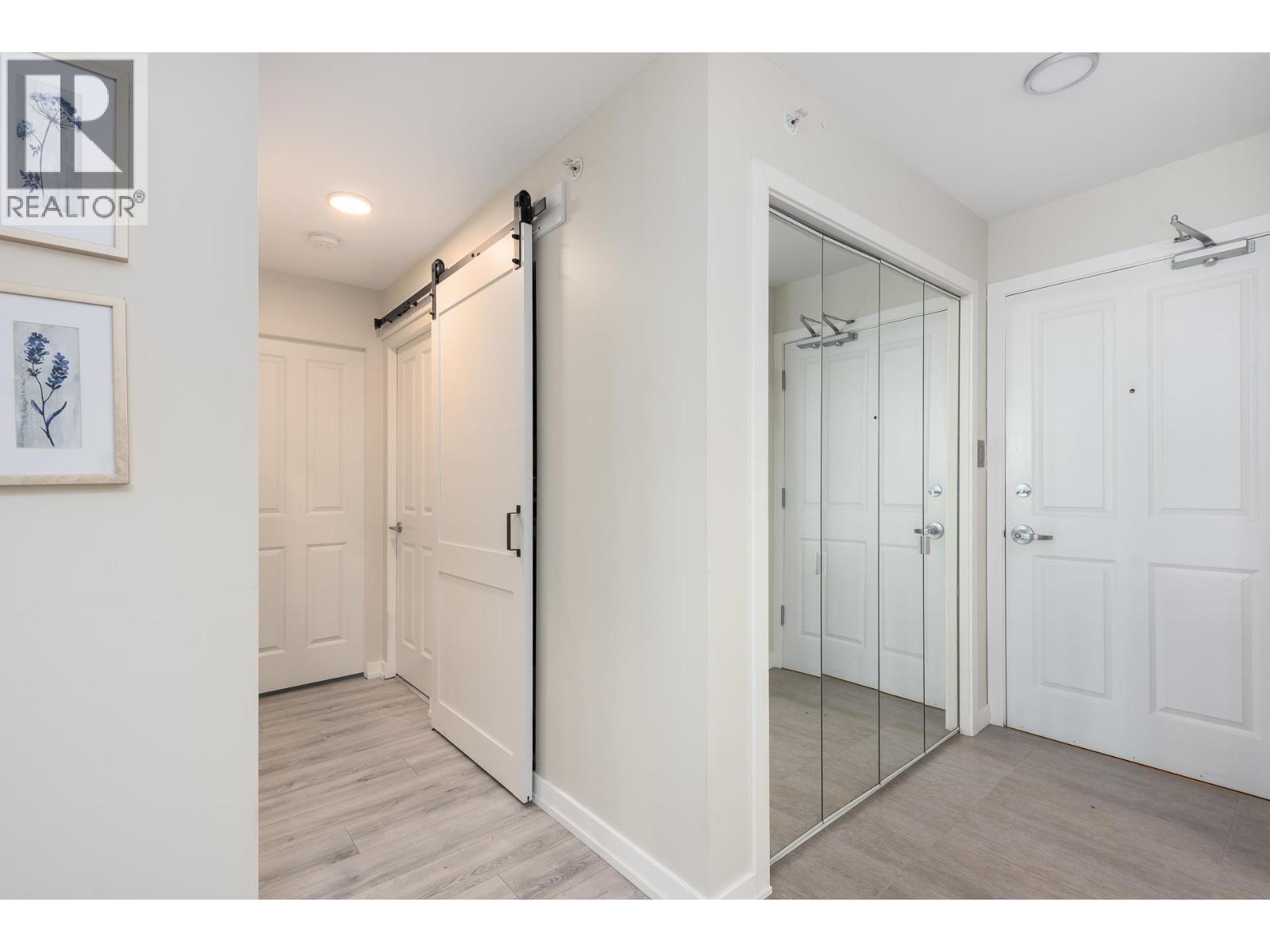 905 6659 Southoaks Crescent, Burnaby, British Columbia  V5E 4M9 - Photo 12 - R3074176