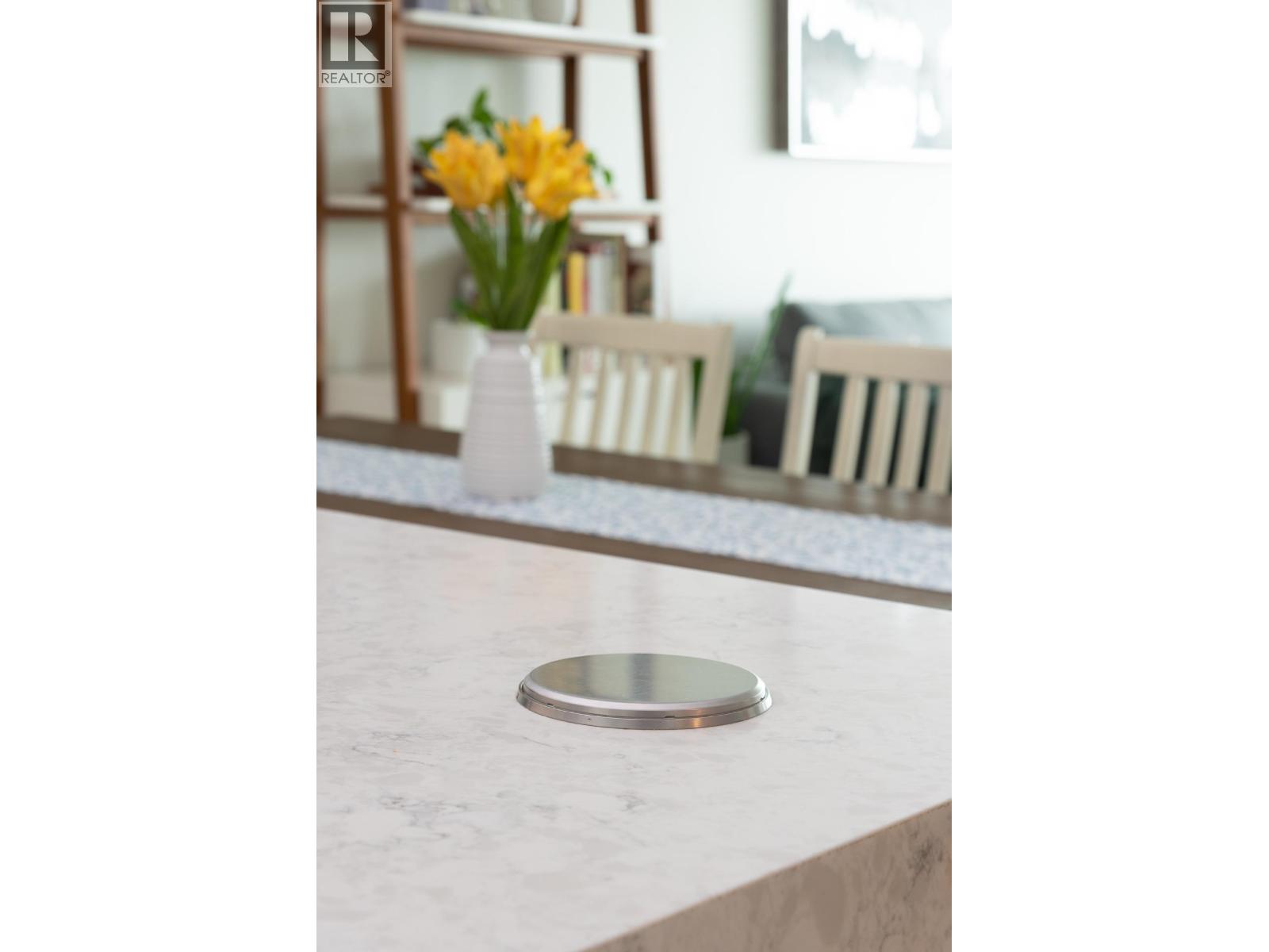 905 6659 Southoaks Crescent, Burnaby, British Columbia  V5E 4M9 - Photo 15 - R3074176