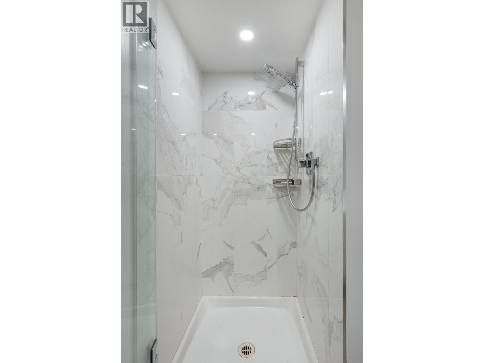 905 6659 Southoaks Crescent, Burnaby, British Columbia  V5E 4M9 - Photo 22 - R3074176