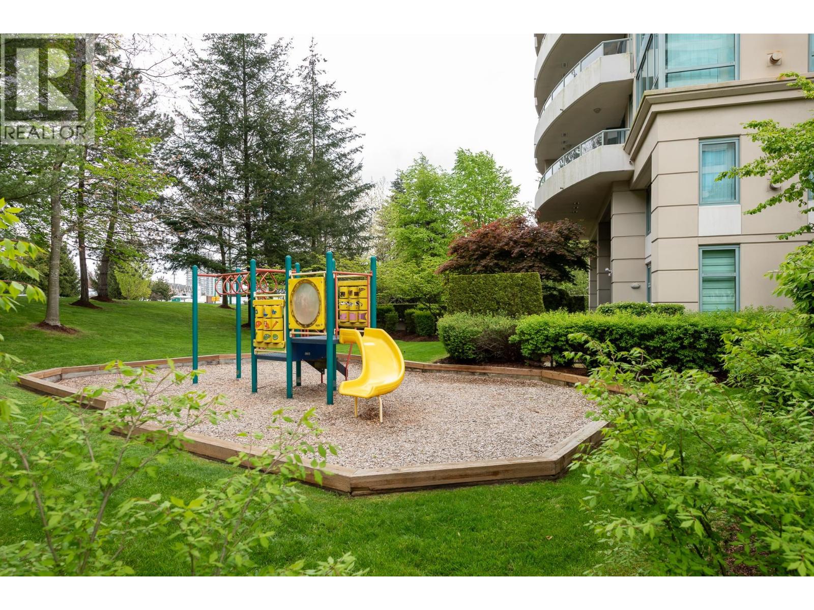 905 6659 Southoaks Crescent, Burnaby, British Columbia  V5E 4M9 - Photo 29 - R3074176