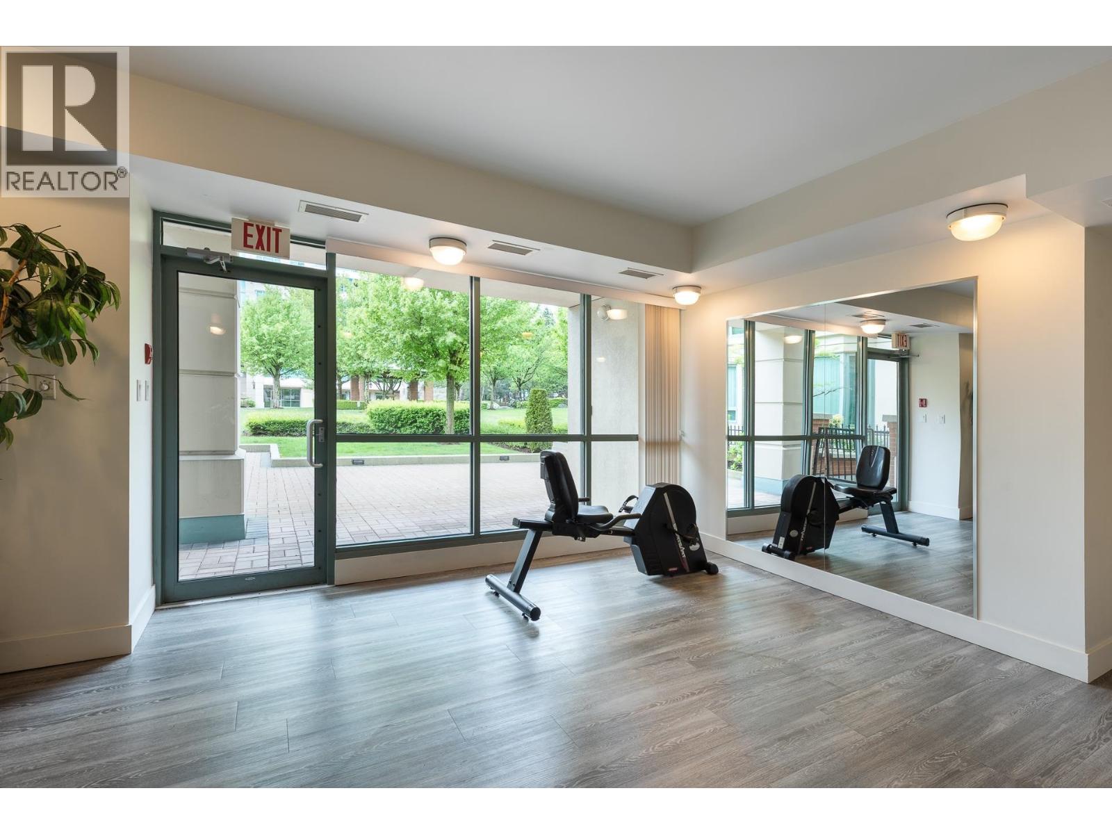 905 6659 Southoaks Crescent, Burnaby, British Columbia  V5E 4M9 - Photo 32 - R3074176