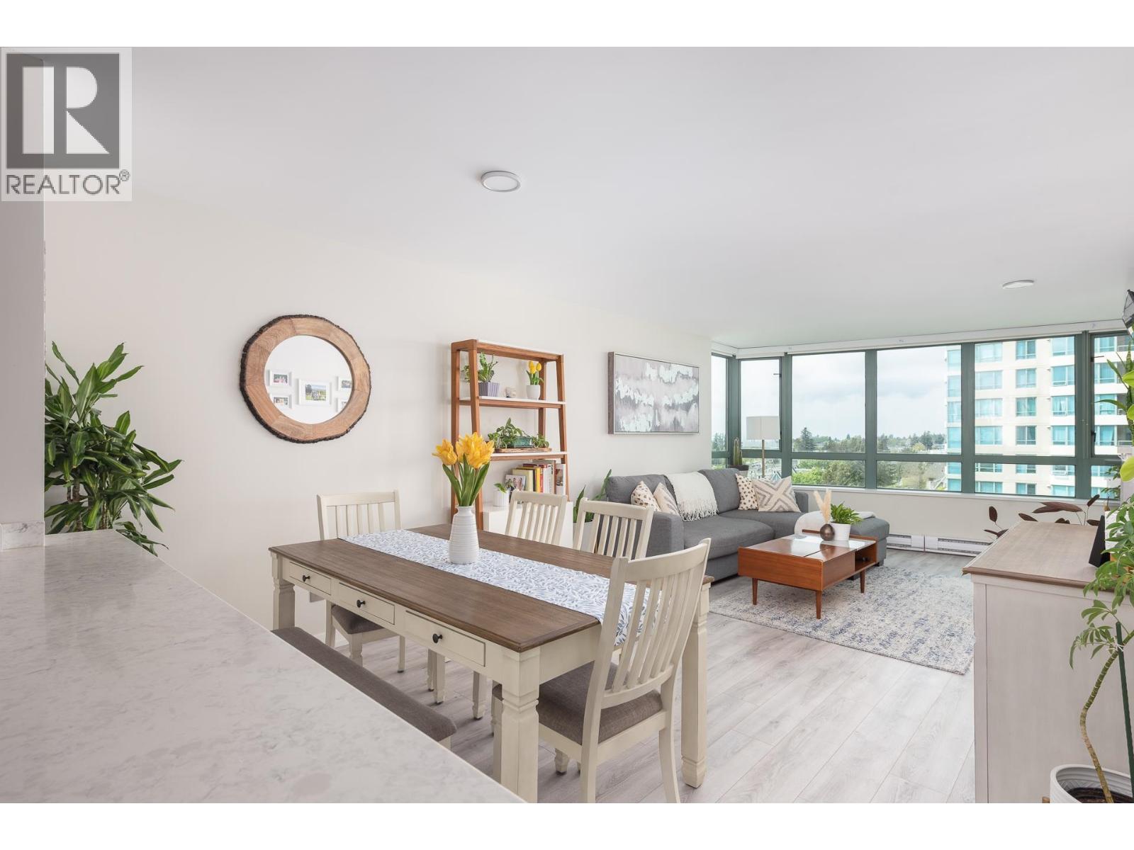 905 6659 Southoaks Crescent, Burnaby, British Columbia  V5E 4M9 - Photo 6 - R3074176