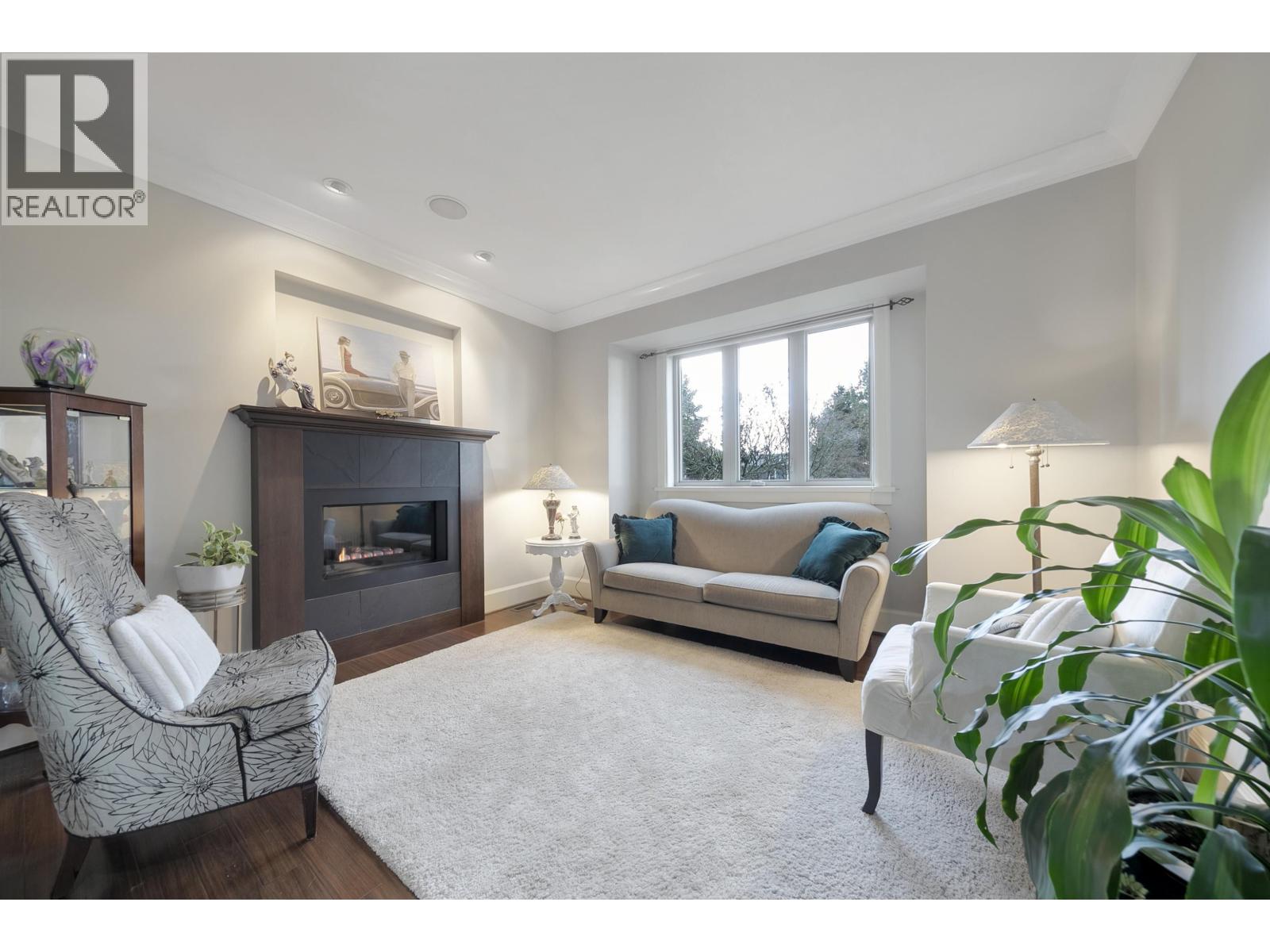 518 E 16th Street, North Vancouver, British Columbia  V7L 2T6 - Photo 12 - R3074190